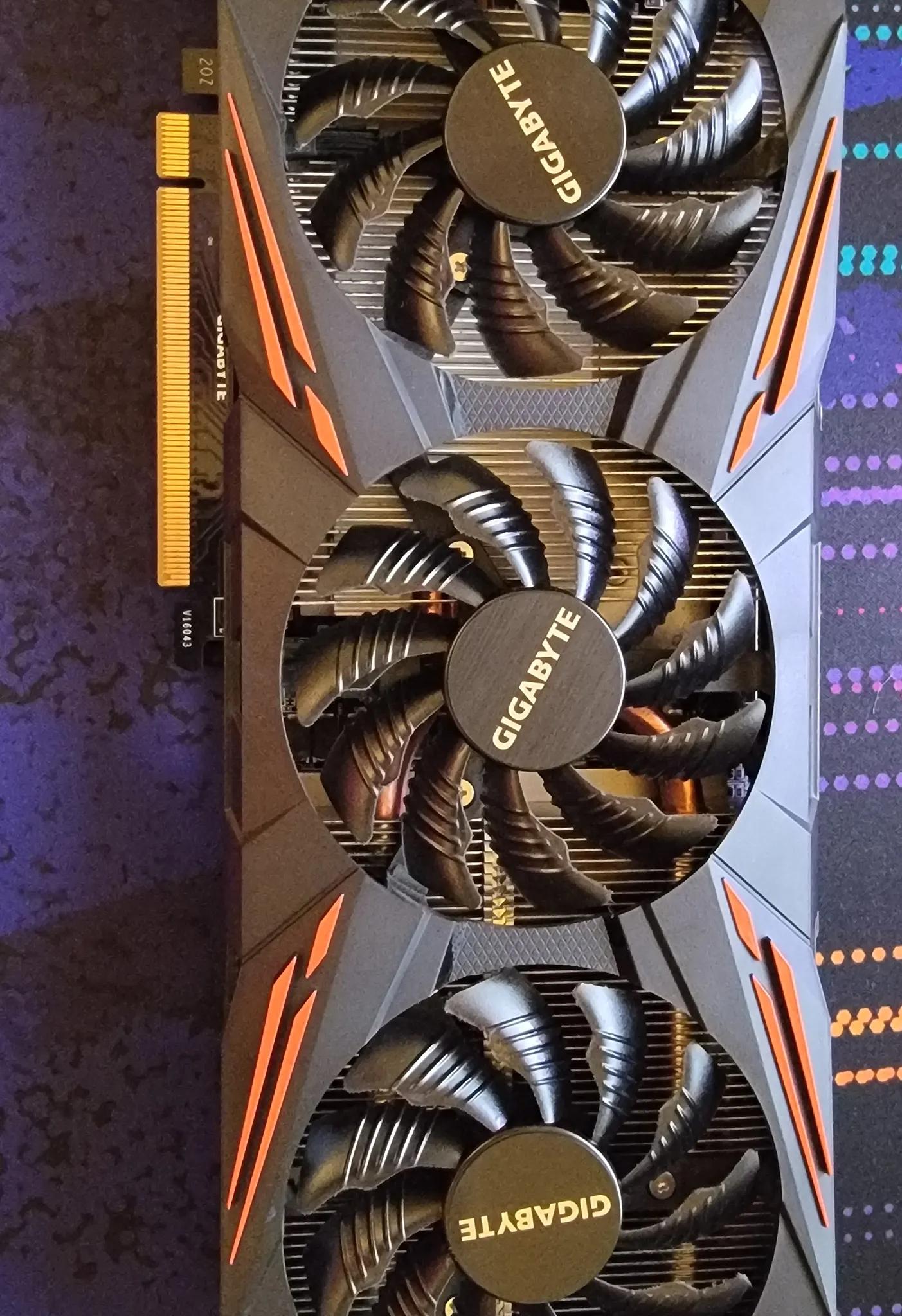 Gigabyte 1070 GPU