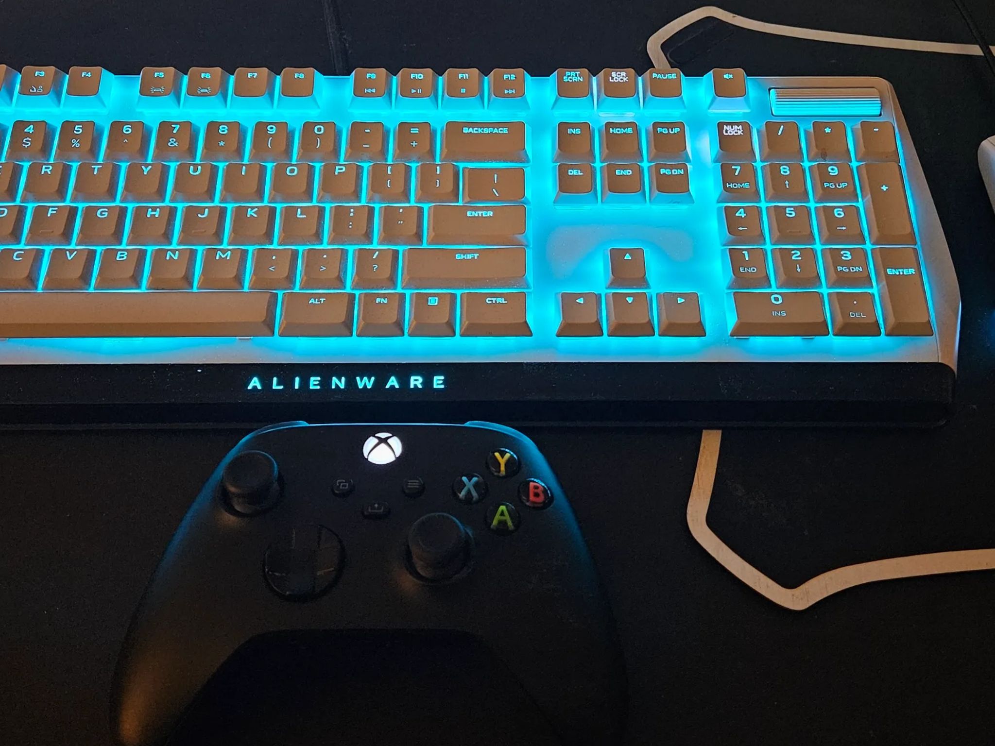 Alienware Aurora R15 | Nvidia Rtx 4090 | i9 13th Gen | 4TB NVMe + 2TB SATA | 1350W | liquid cooled