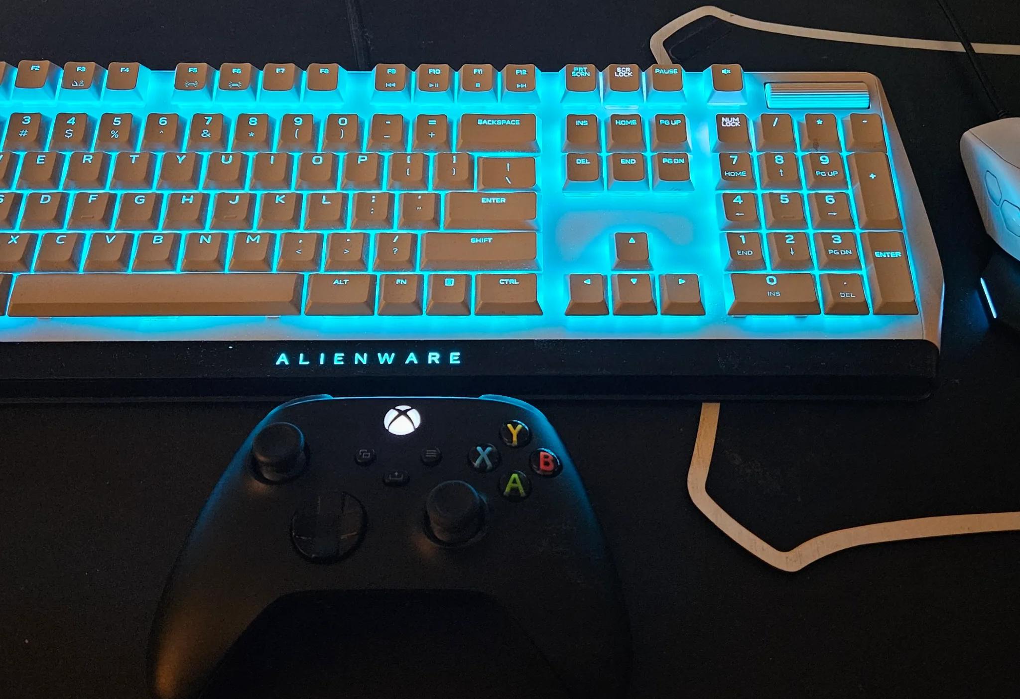 Alienware Aurora R15 | Nvidia Rtx 4090 | i9 13th Gen | 4TB NVMe + 2TB SATA | 1350W | liquid cooled
