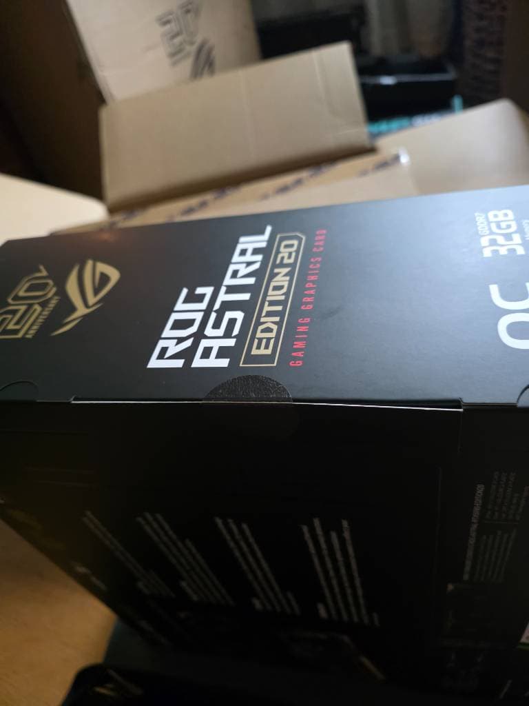 🔥 ULTRALIMITED COLLECTOR'S ITEM: ASUS ROG Astral GeForce RTX 5090 Edition 20 🔥