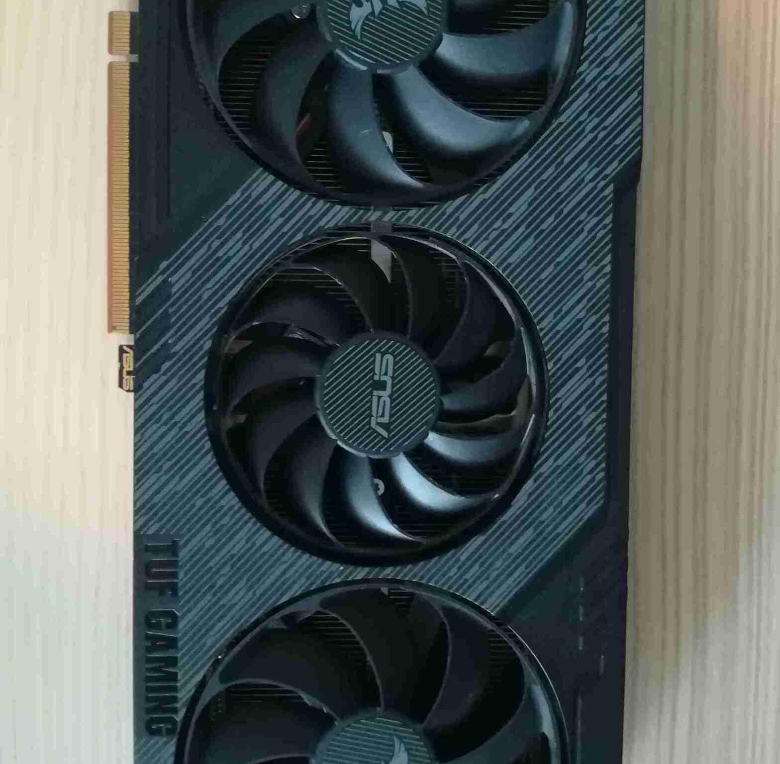 5700xt - Asus TUF 8GB
