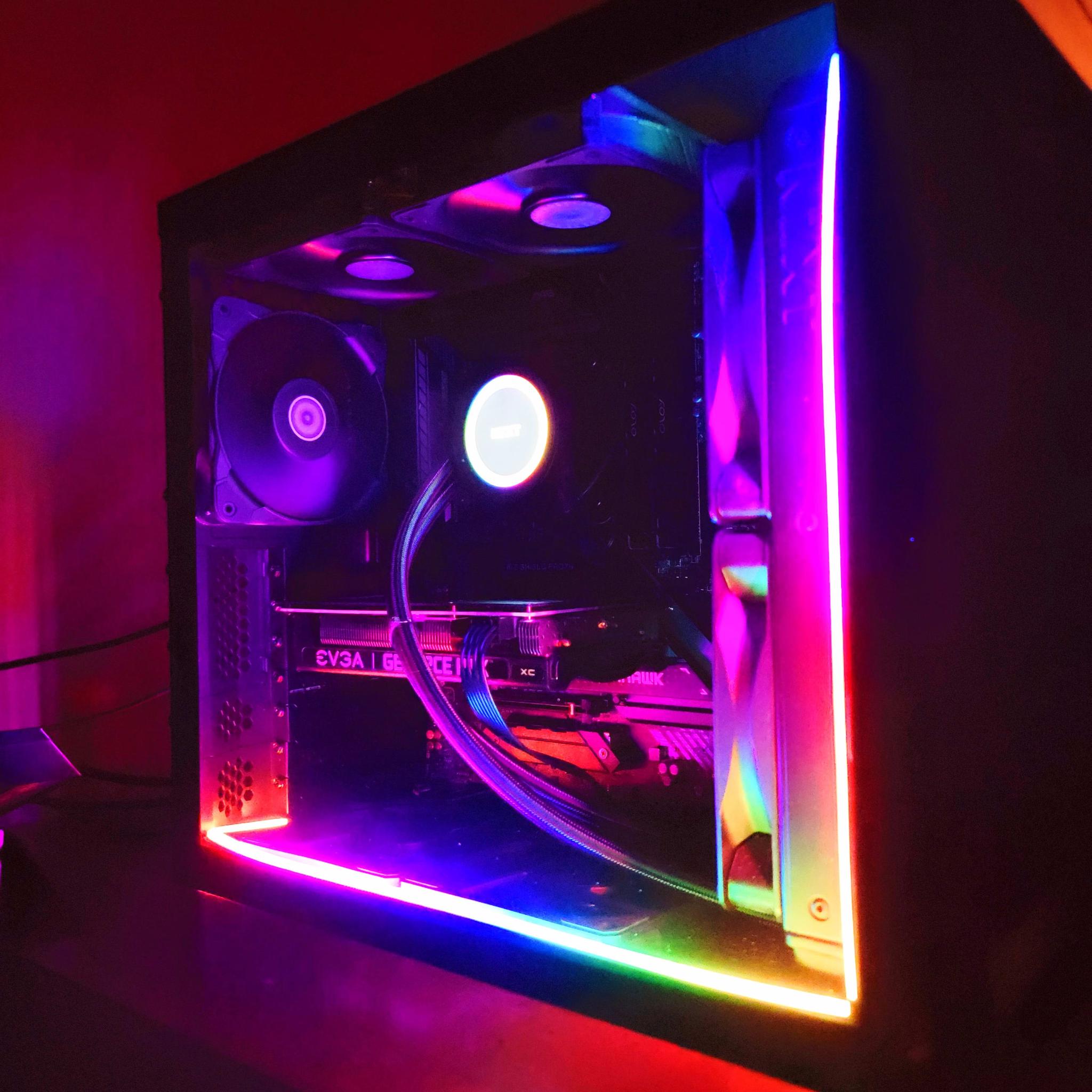 Intel i9 10900kf - EVGA 3060 XC - Lian LI 011 Air mini