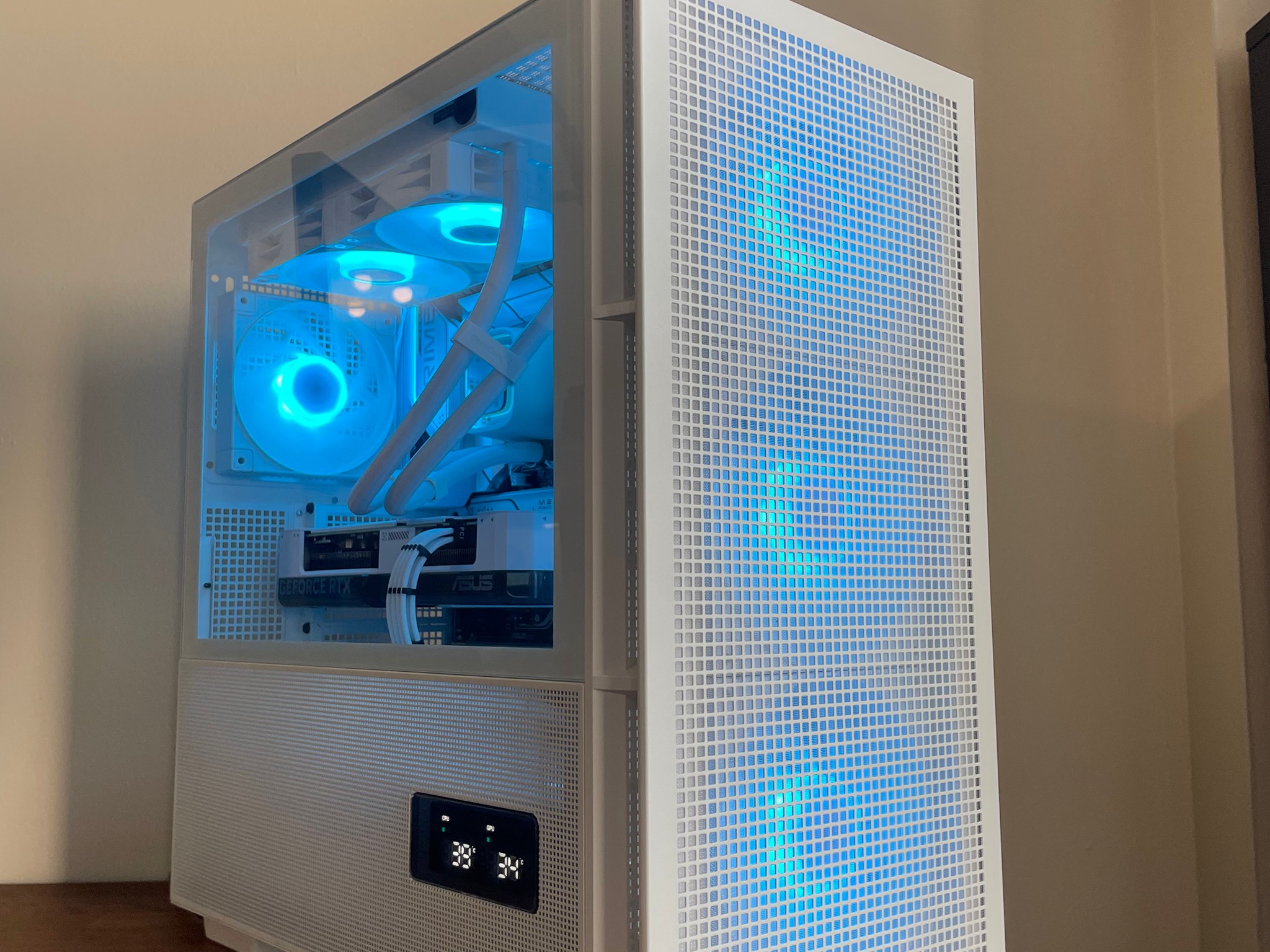 RTX 4070 | Intel i5 12600k | 32GB DDR5 | The Starfield 1 **FREE STARFIELD GAME CODE INCLUDED**