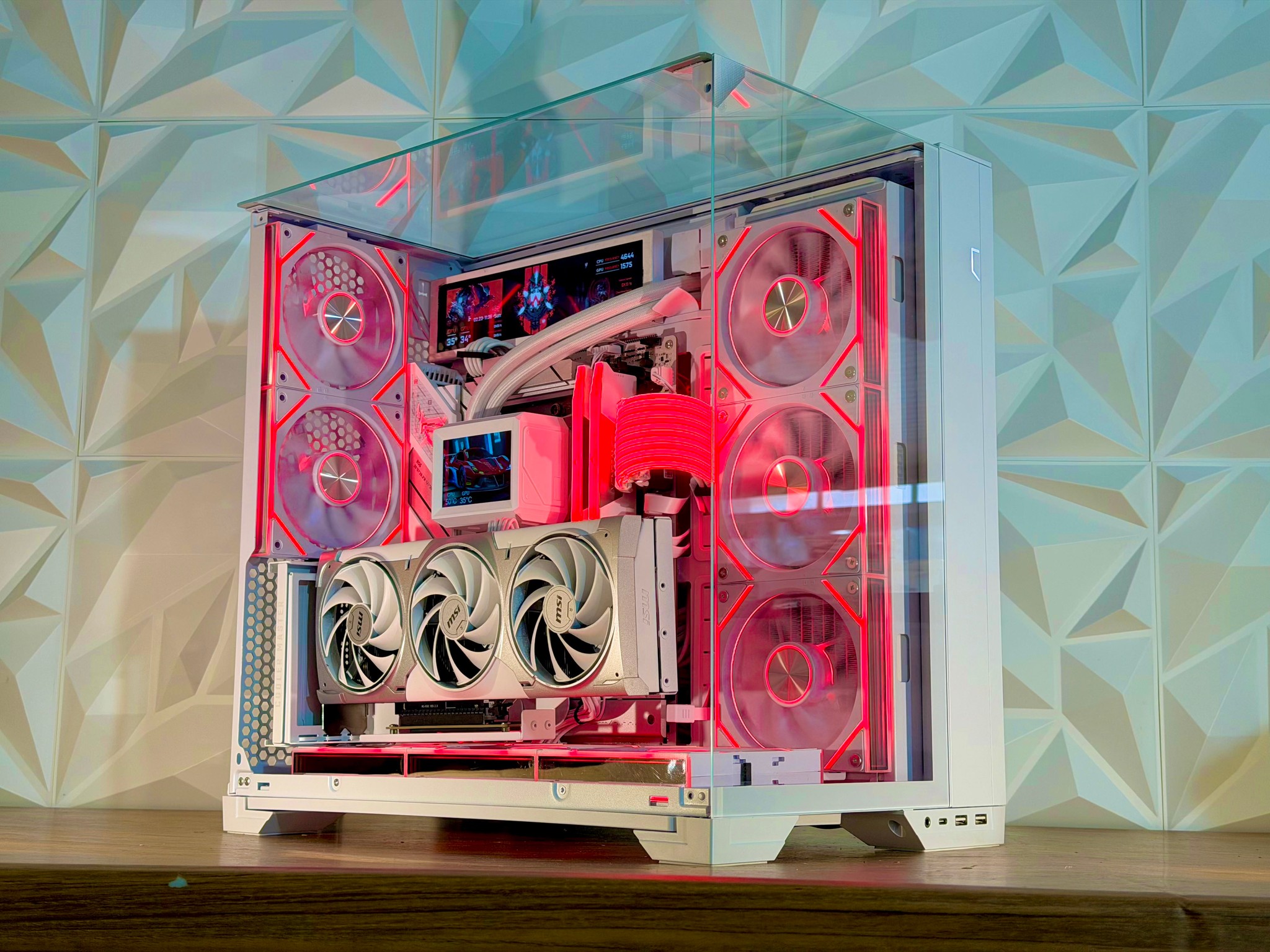 🤍❄️  RTX 5080 | R7 9800X3D | 32GB DDR5 | 2TB | Dual LCD | W11 Pro “FROST MIRAGE” PC |❄️🤍