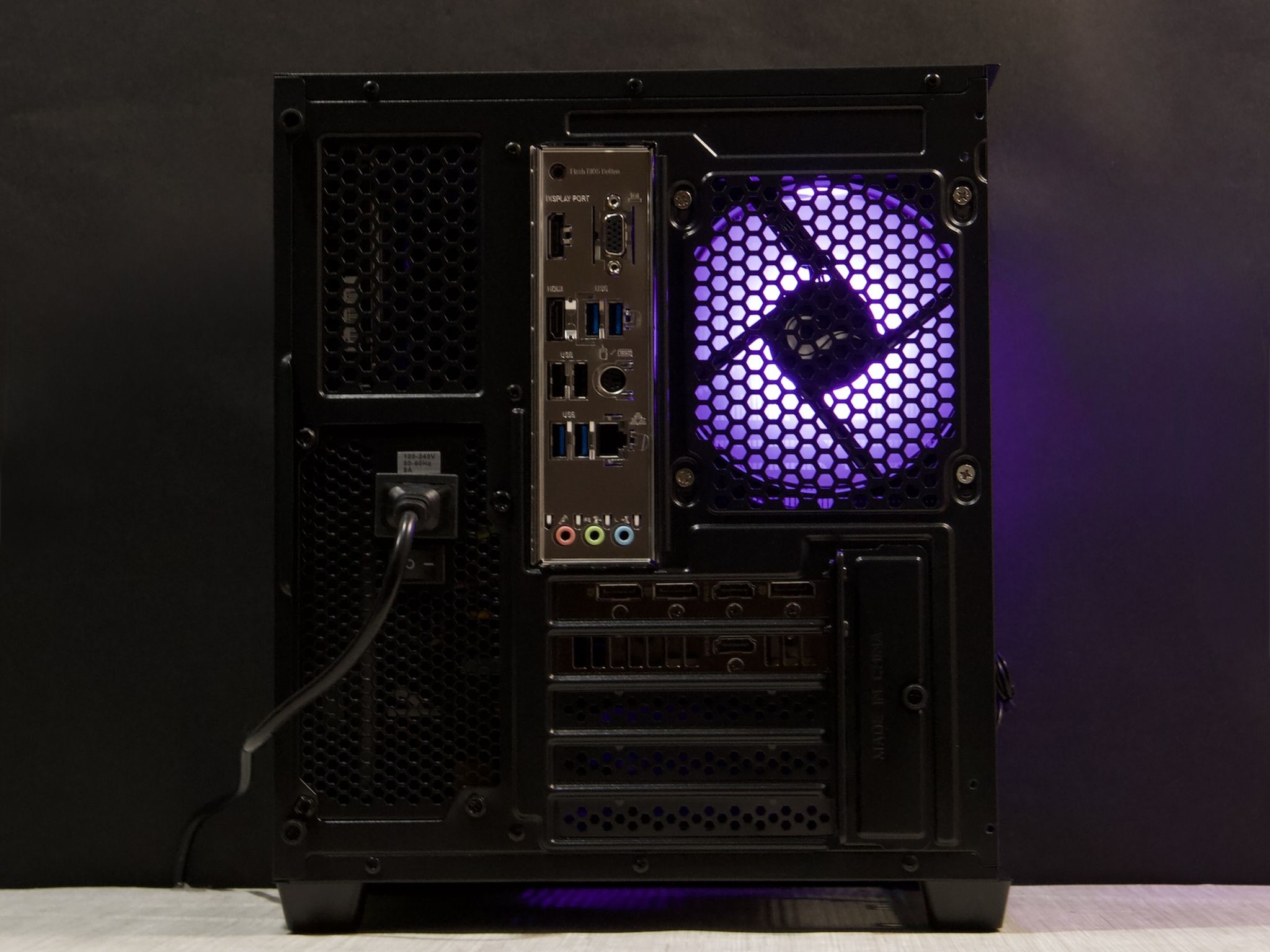 RTX 3070, Ryzen 5 5500, 16GB DDR4, 2TB Storage, WiFi - Custom Gaming PC