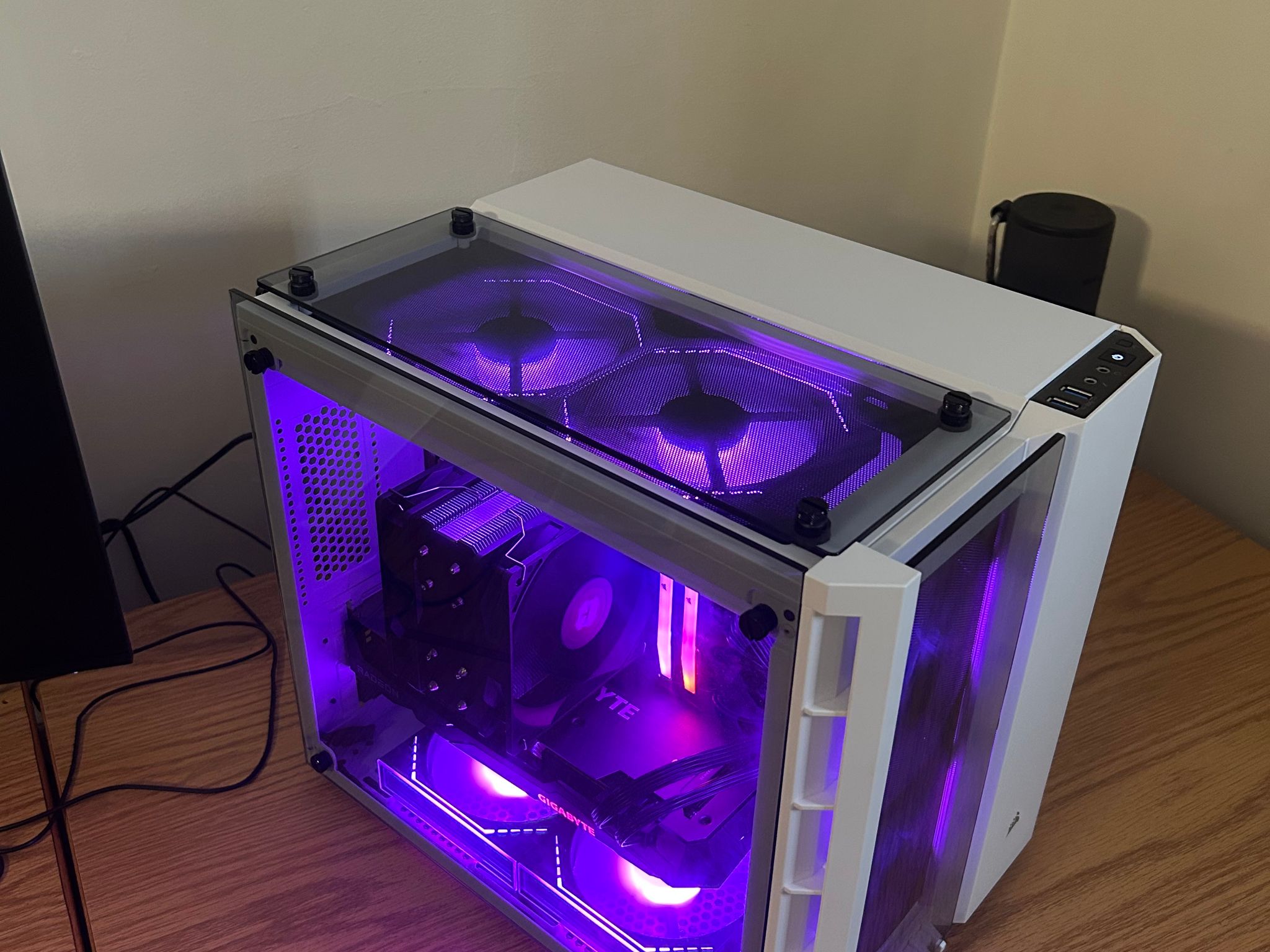 Ryzen 7600, 32gb Ddr5, RX 6750xt 1440p Gaming PC