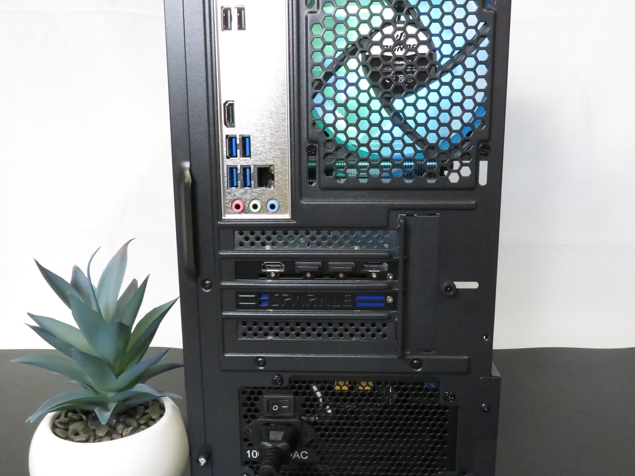 Ultimate Battlemage Gaming all new parts: Ryzen 5 5600 + Intel Arc B580 + 16 GB DDR4 + 1 TB NVME SSD