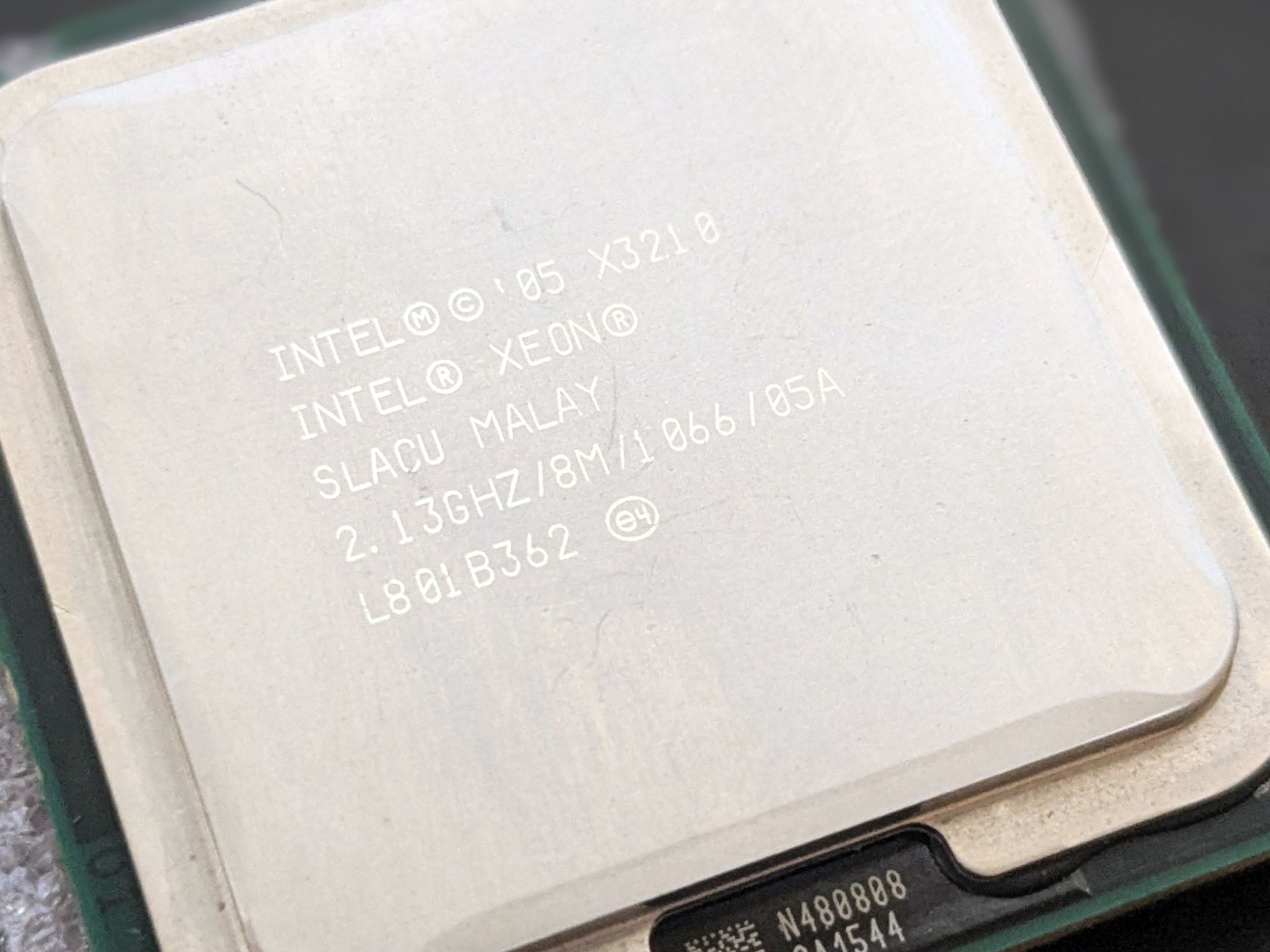 Intel Xeon x3210 4-Core 2.13ghz 8mb Cache LGA775 Budget Workstation/Server/Router/Firewall CPU