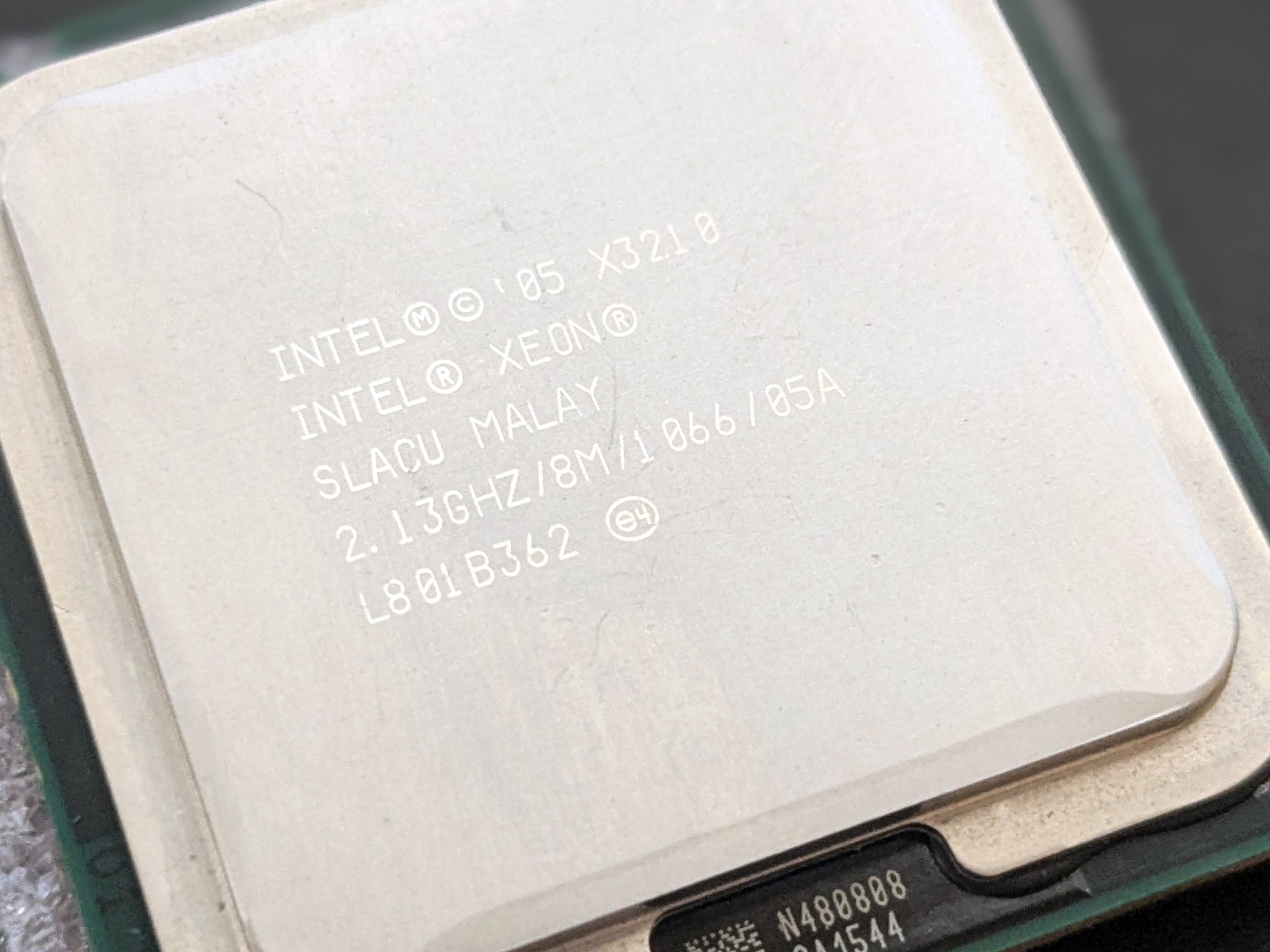 Intel Xeon x3210 4-Core 2.13ghz 8mb Cache LGA775 Budget Workstation/Server/Router/Firewall CPU