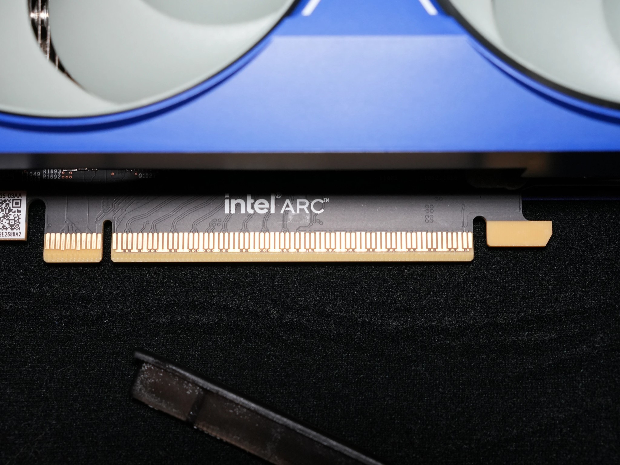 Sparkle Titan Intel B580