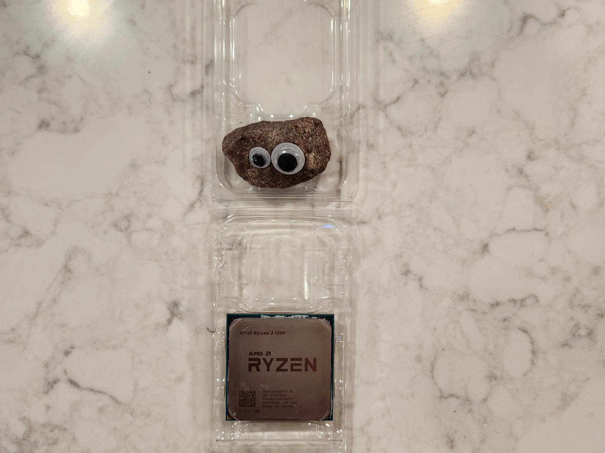 AMD Athlon 220GE - Used/Tray Only