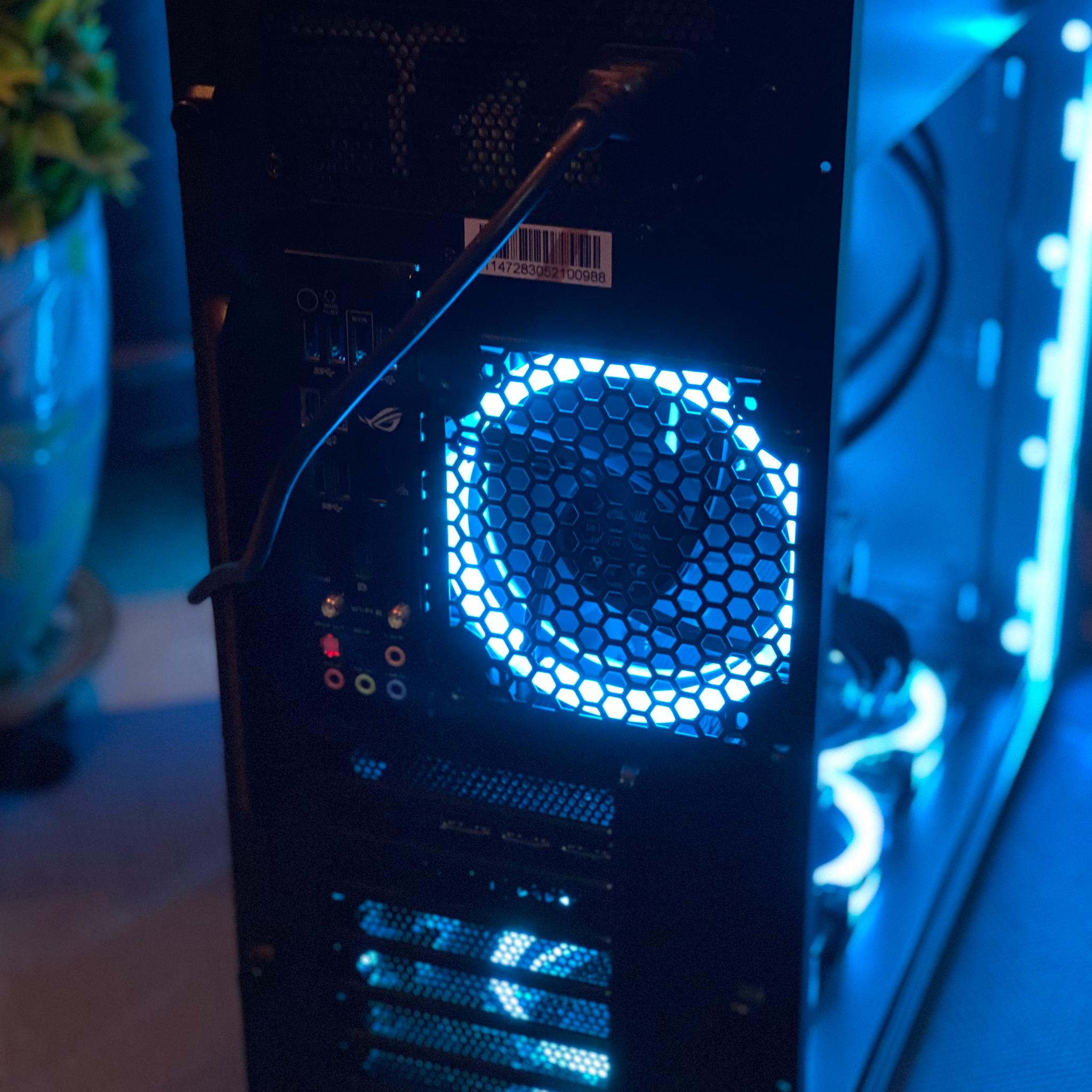 High End Gaming PC|| RTX 3080| Ryzen 7 5800X| 32GB DDR4 RGB RAM| 1TB NVMe|LCD Liquid Aio|Windows 11