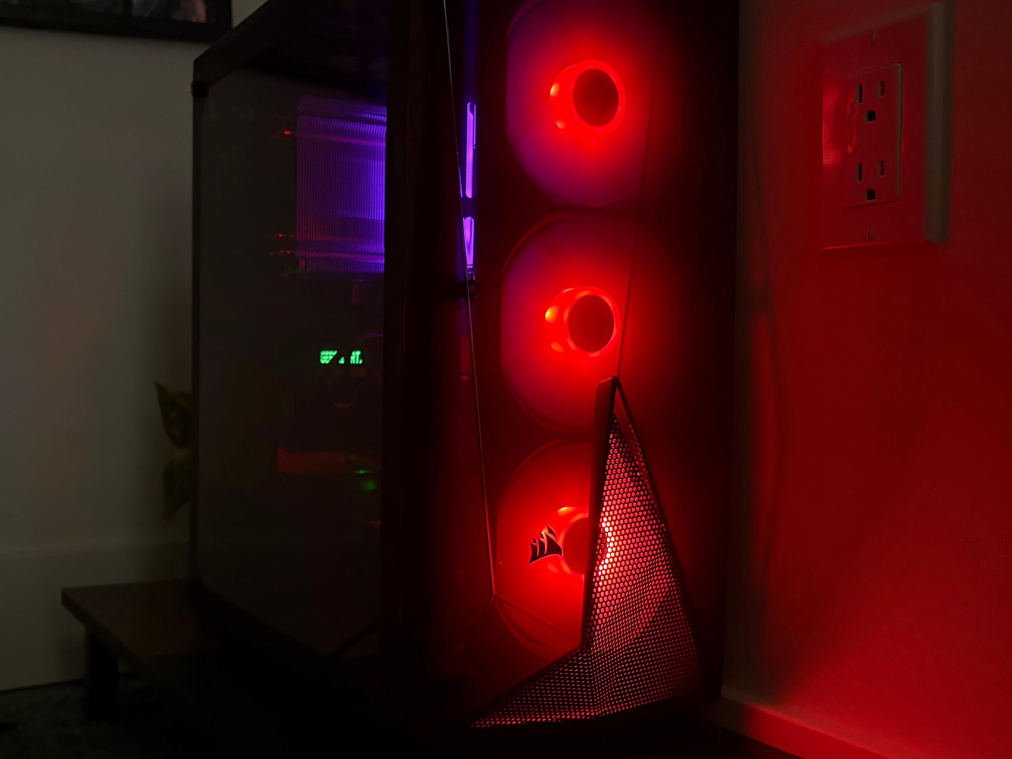 GeForce RTX 2070 Super Custom Gaming PC - Core i7-9700, 16GB RAM, 512GB SSD