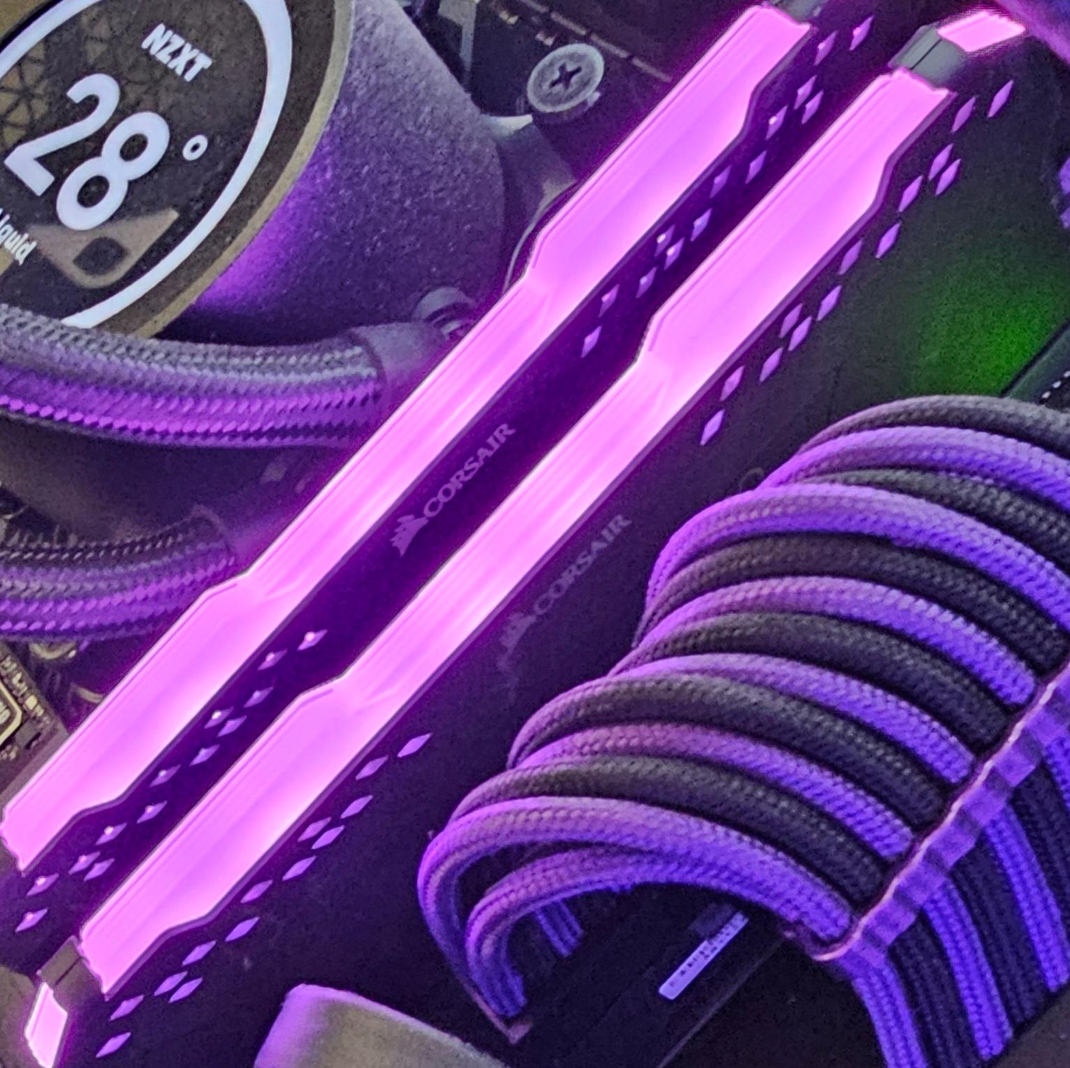 32GB DDR4 (2x16GB) C18 3600MHz CORSAIR VENGEANCE RGB PRO RAM Memory