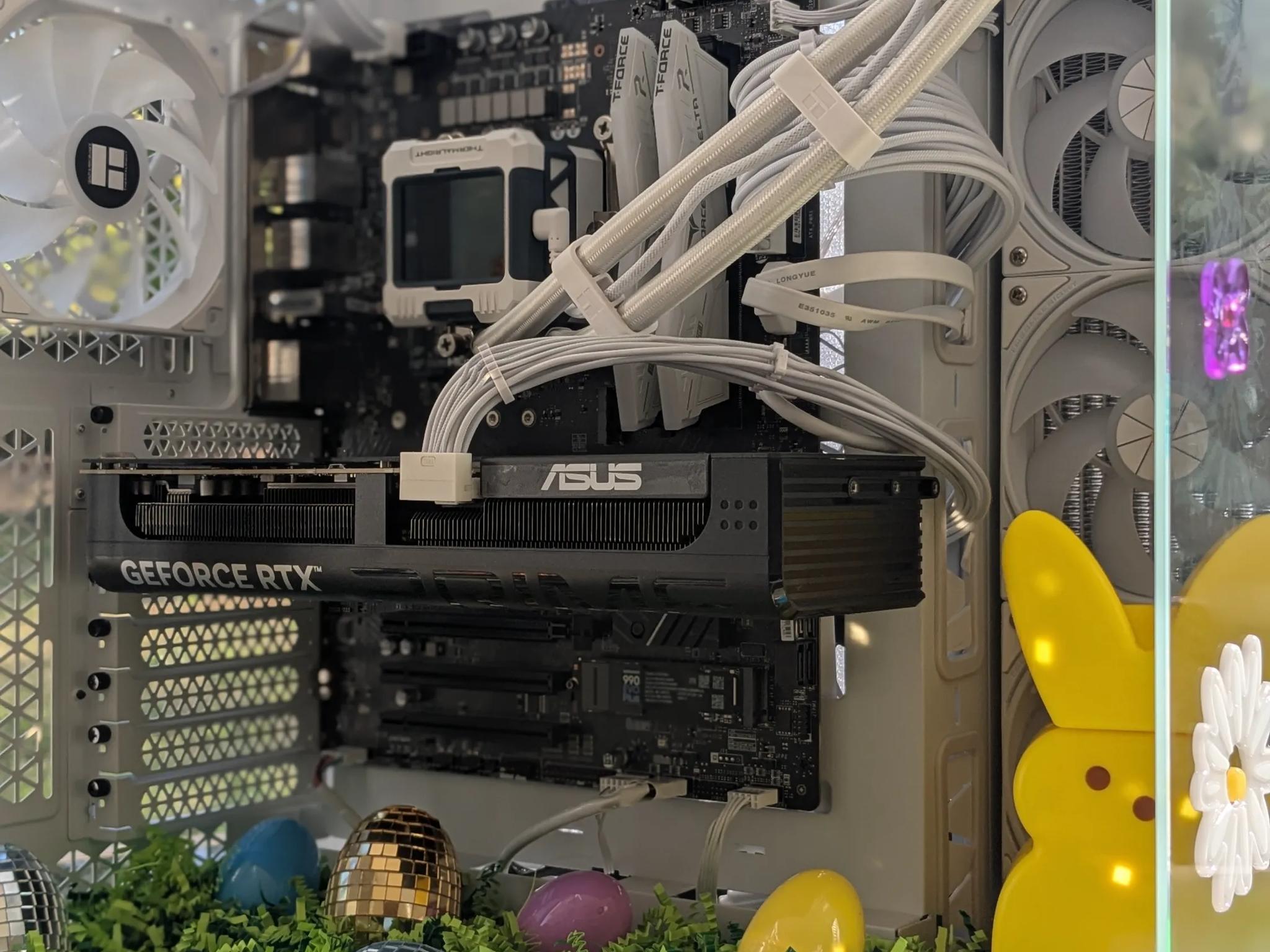 Eggcelent 4K Gaming/Streaming PC | i7-14700KF, RTX 5070, 2TB NVME, 32GB DDR5, Liquid Cooled