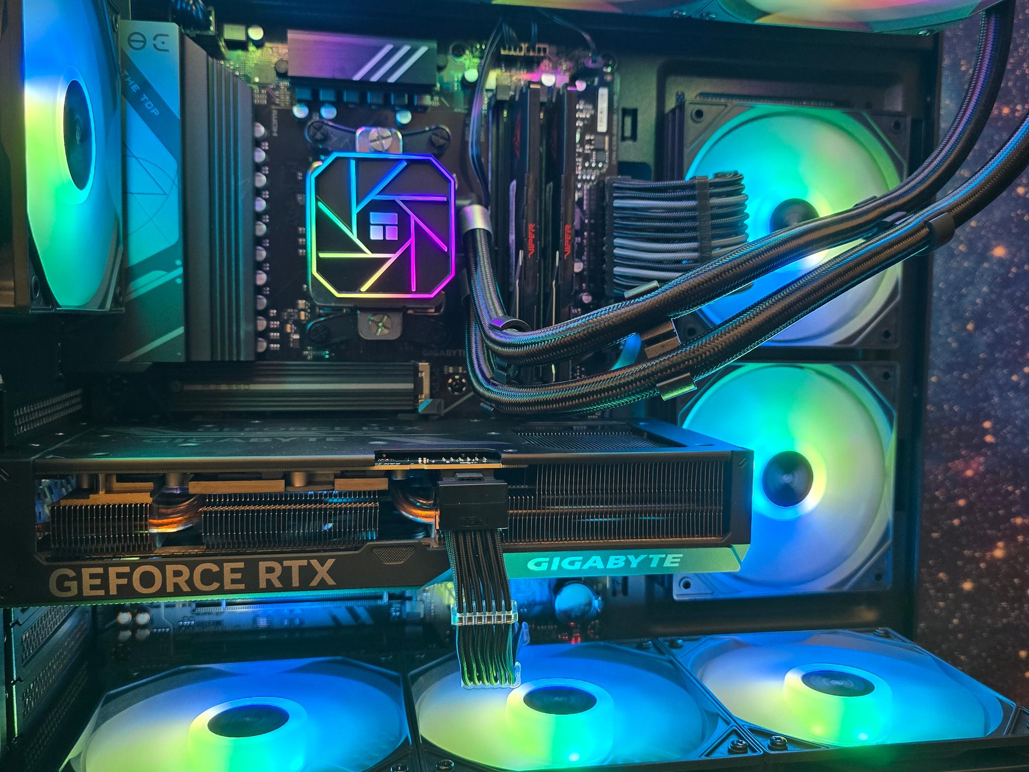 🚀 HIGH END CUSTOM AM5 PC | RTX 4070 SUPER 12GB | RYZEN 7 7800X3D | 2TB SSD | 32GB DDR5 6000MHZ 🚀