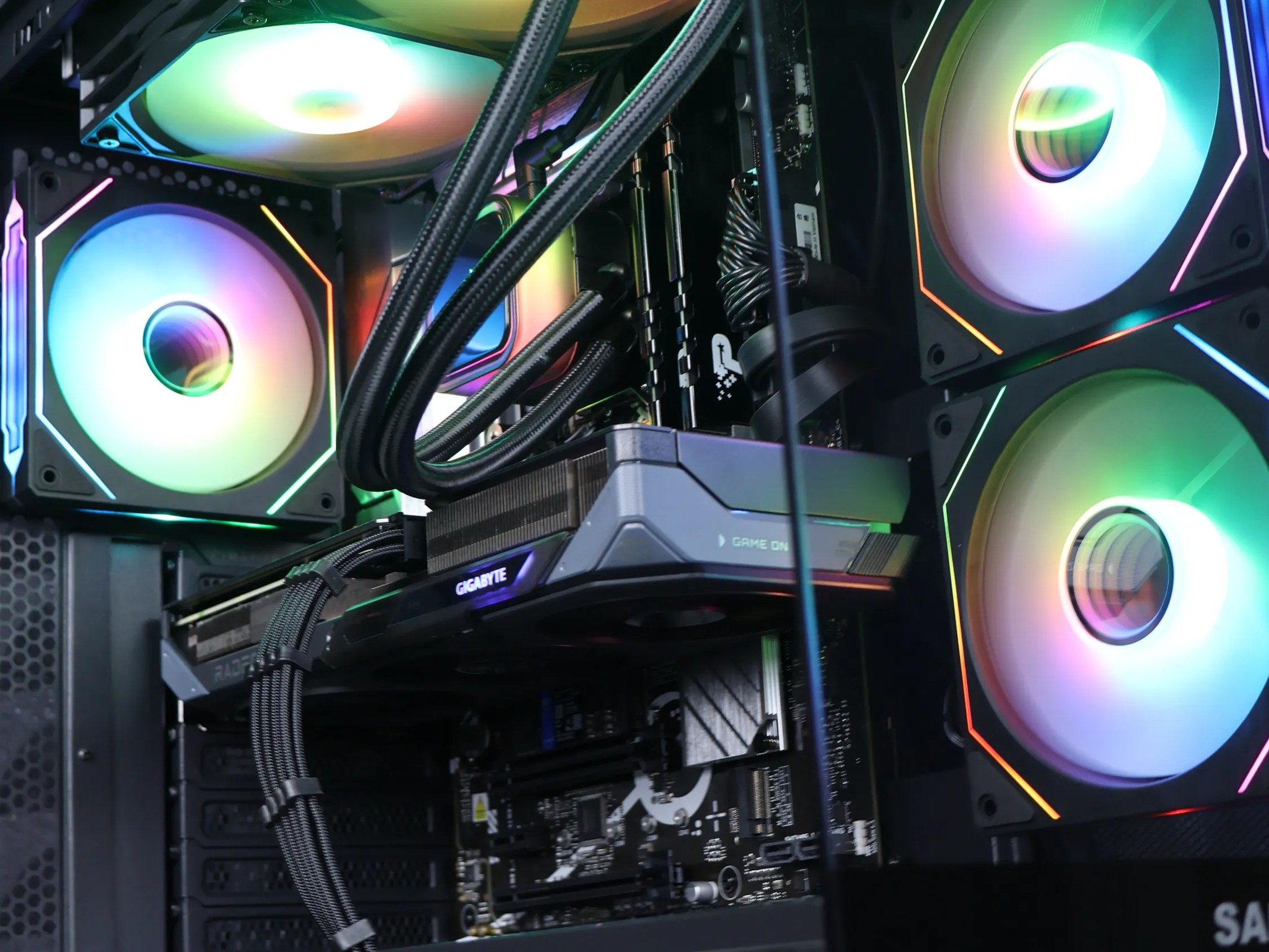 ⚫ Intel Core i7 13700F/RX 9060XT 16GB Gaming PC ⚫