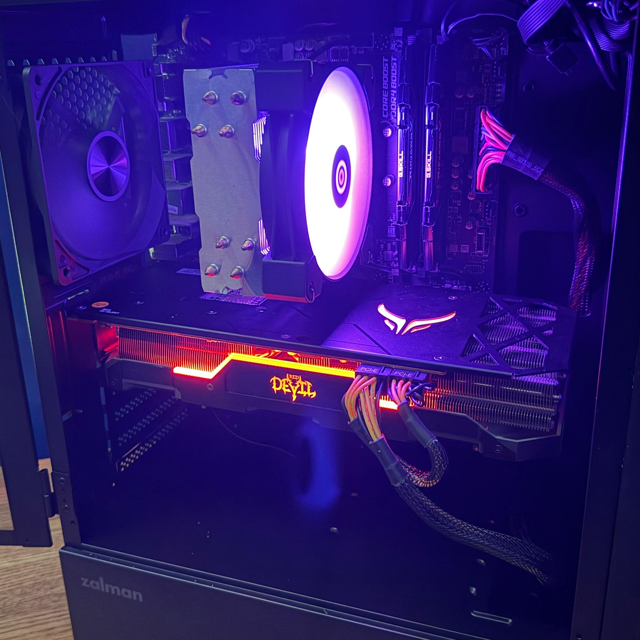 Radeon RX 5700 XT Custom Gaming PC - Ryzen 7 3700X