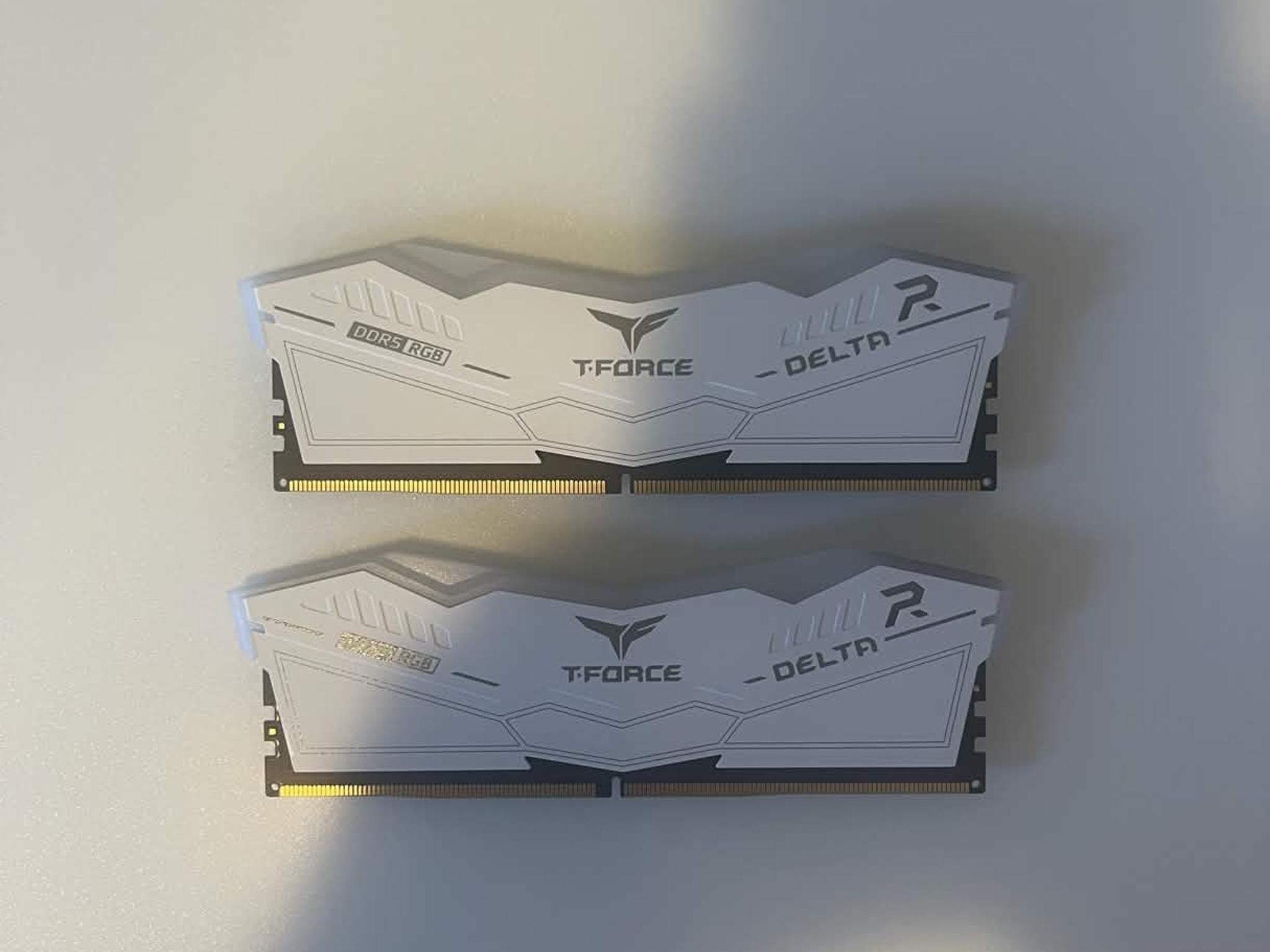 T-Force Delta RGB DDR5 Ram 32GB (2x16GB) 6000MHz PC5-48000 CL30 Intel XMP 3.0 & AMD Expo Compatible