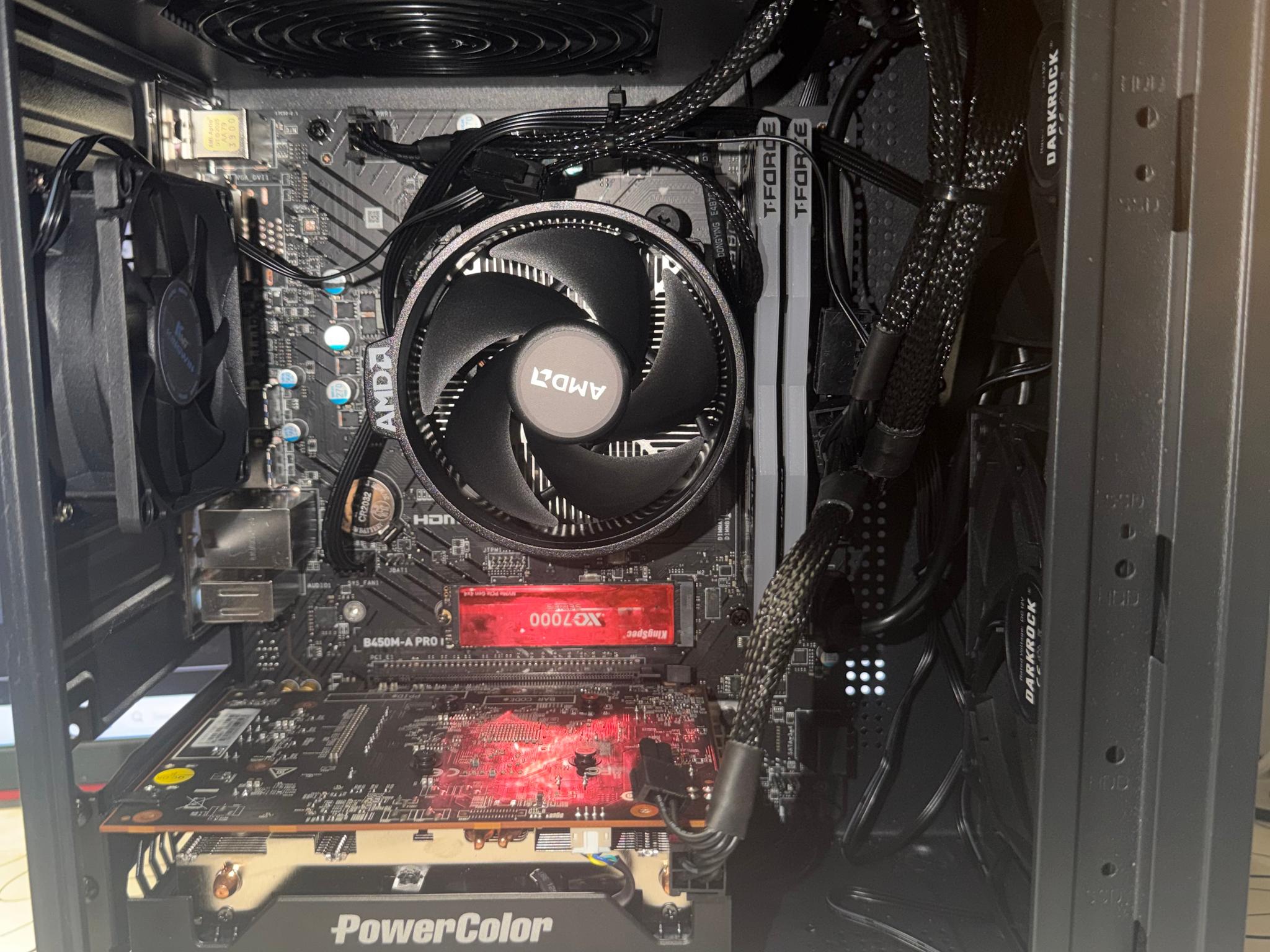 Ryzen 5 5500 + RX 6500 XT | 64GB RAM | 1TB NVMe PC