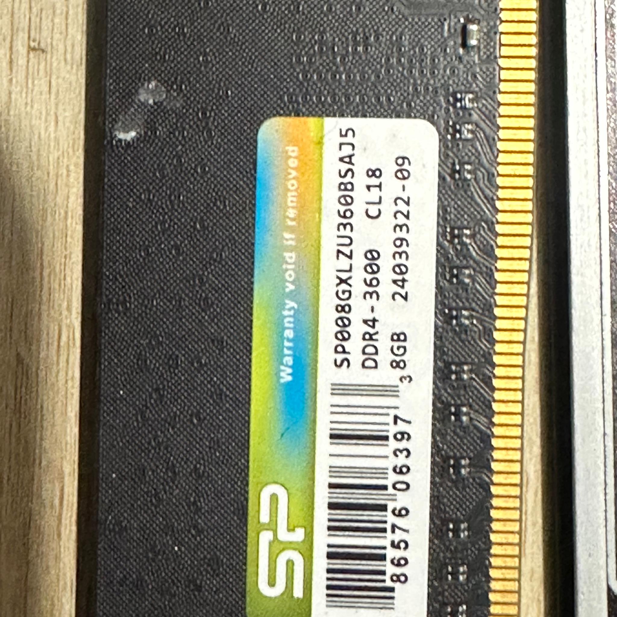 Ryzen 5 3600 + 16GB DDR4 RAM 3600mhz