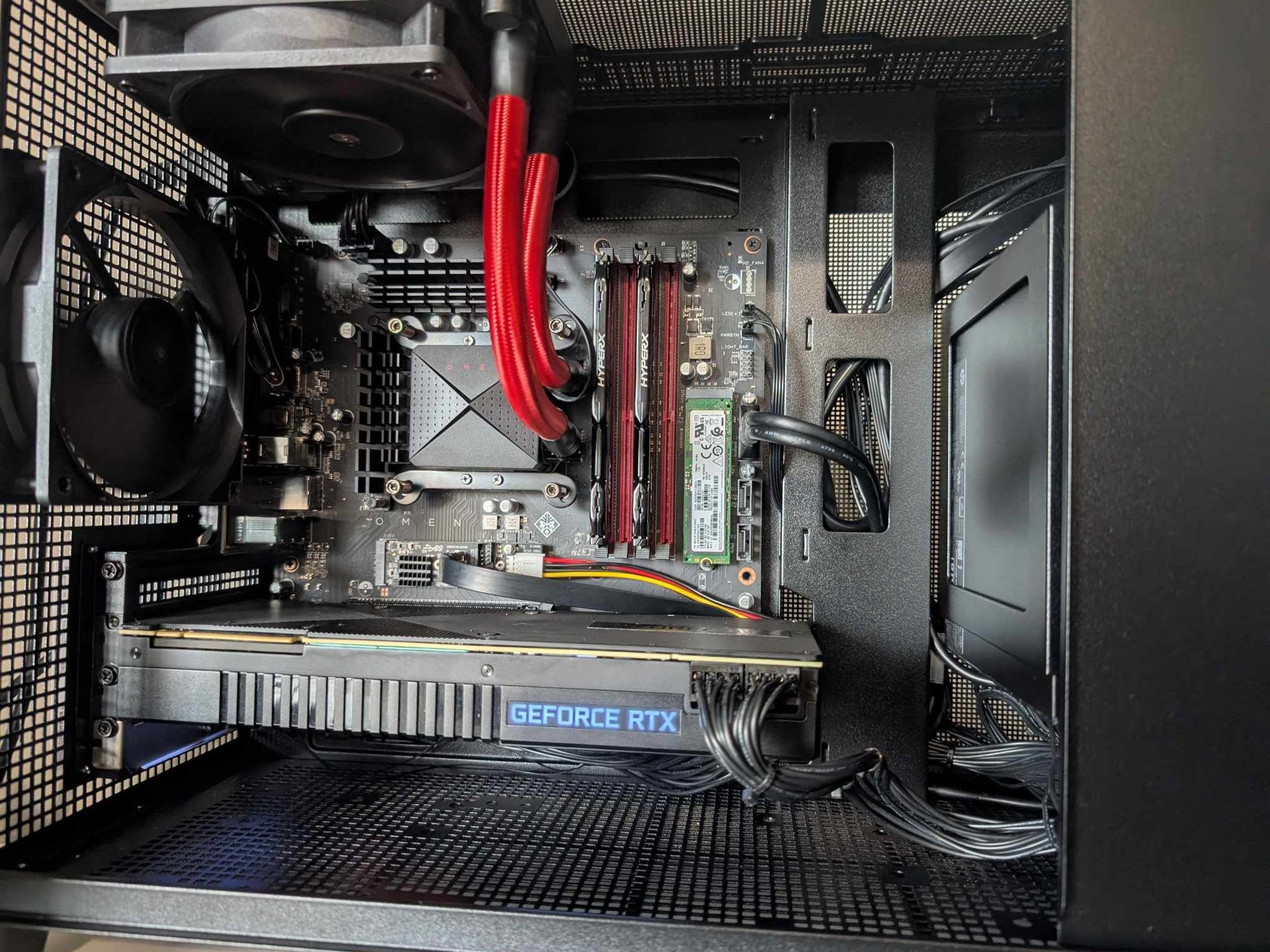 Thifty Titan - i9 9900k | RTX 2080ti | 32GB DDR4 | 1TB NVMe M.2