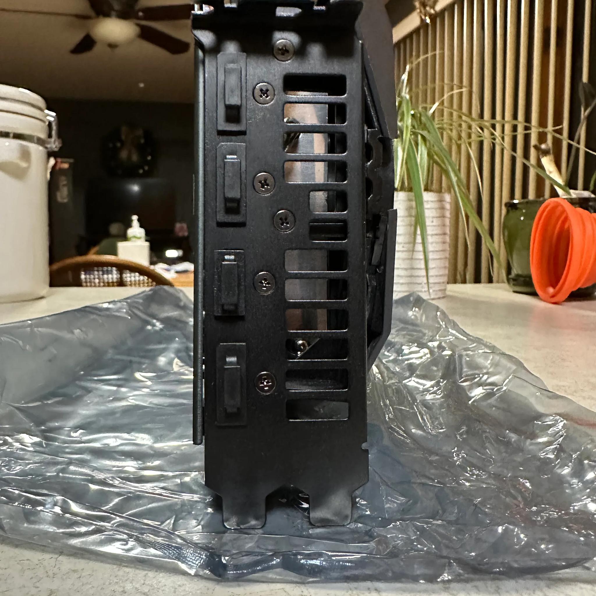 ASUS ROG Strix 5700XT OC