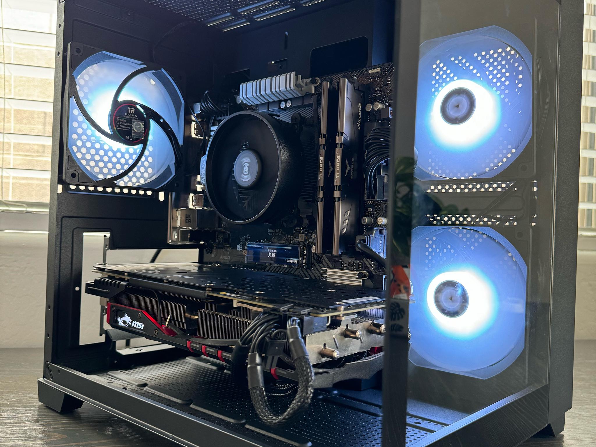 🔥Amazing Performance Gaming pc🔥- Ryzen 5 / Radeon MSI R9 390 / 1TB SSD / 16GB DDR4
