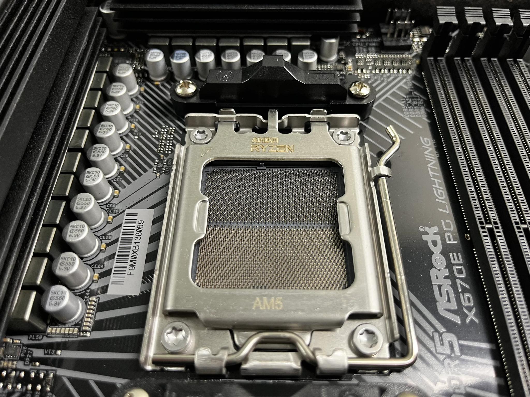 Lightly Used ASRock X670E PG Lightning