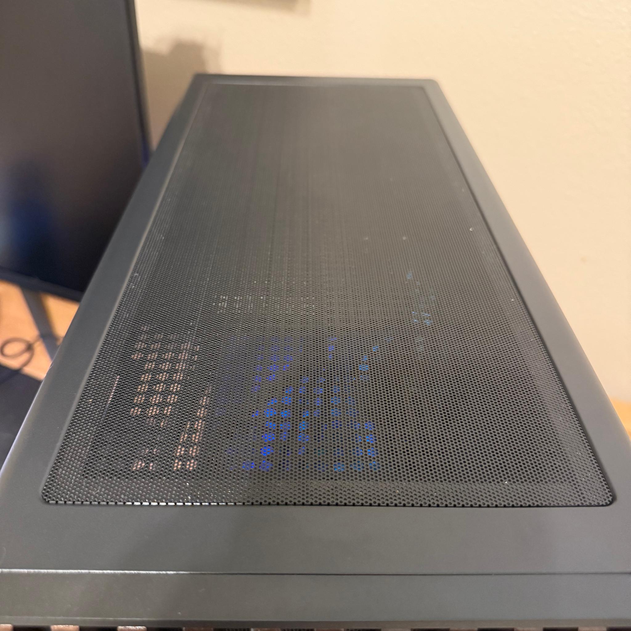 RX 7700 XT | RYZEN 7600X | 32GB 6000CL30 | 2TB NVME