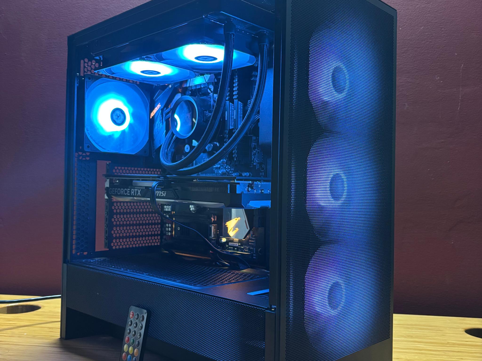 GeForce RTX 4070 Custom Gaming PC - Ryzen 7 5700X, 32GB RAM, 1TB NVMe SSD