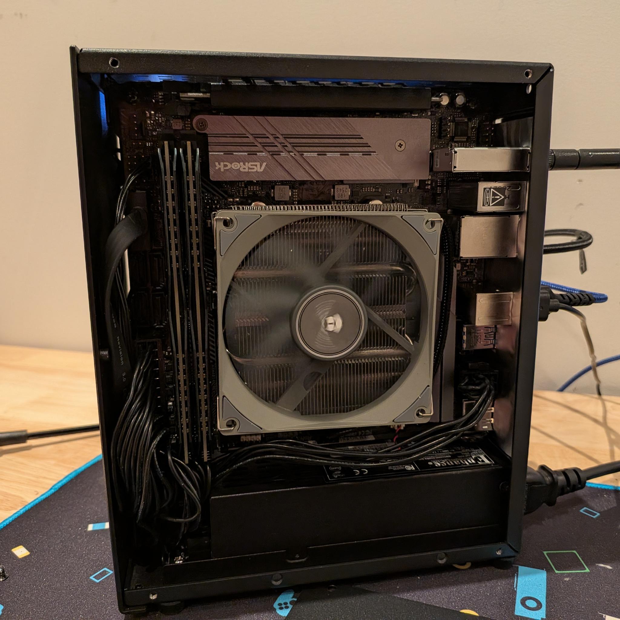 1080p Adventurer - RTX 4060, Ryzen 5 5600X, 32 GB DDR4 RAM, 1 TB Gen 4 NVME