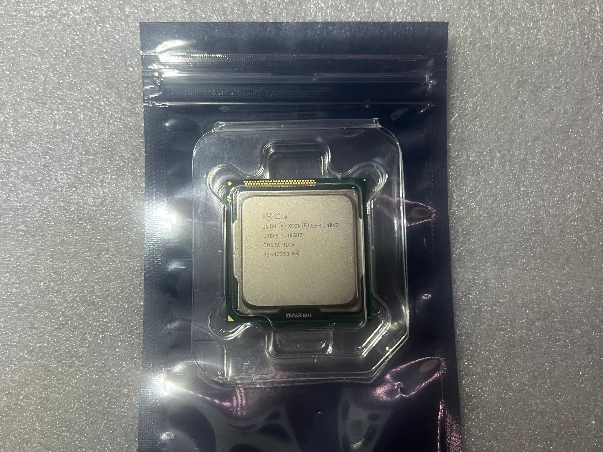 Intel Xeon E3-1240 v2