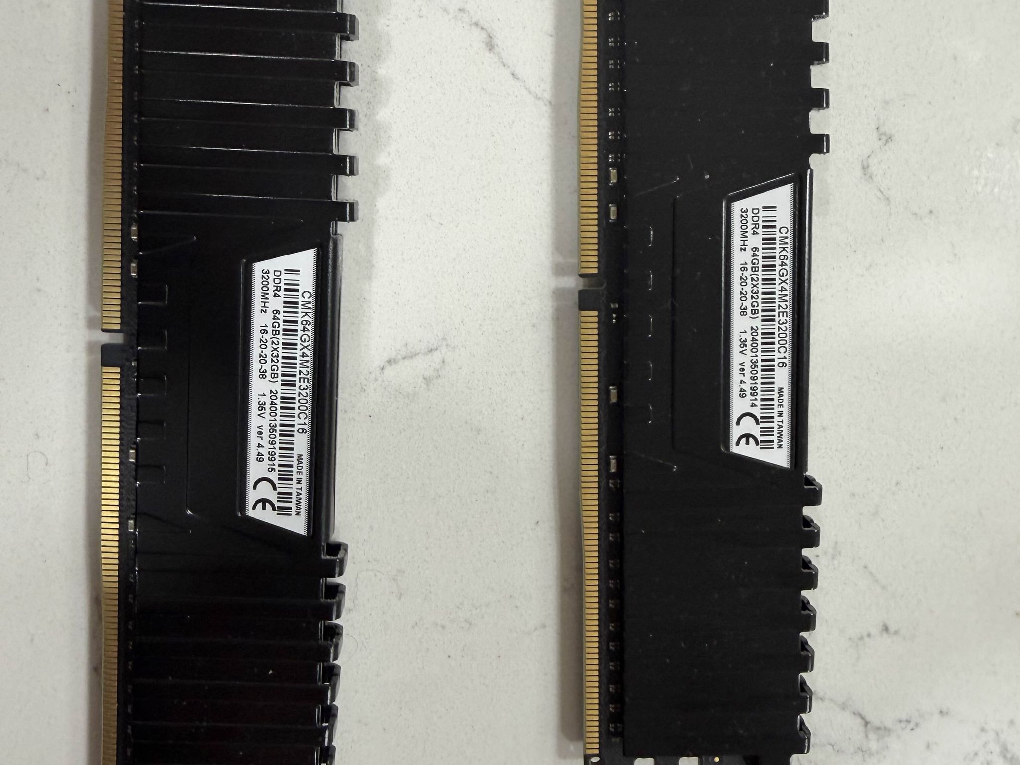 Corsair Vengeance LPX 64GB (2x32GB) RAM DDR4 3200MHz CMK64GX4M2E3200C16
