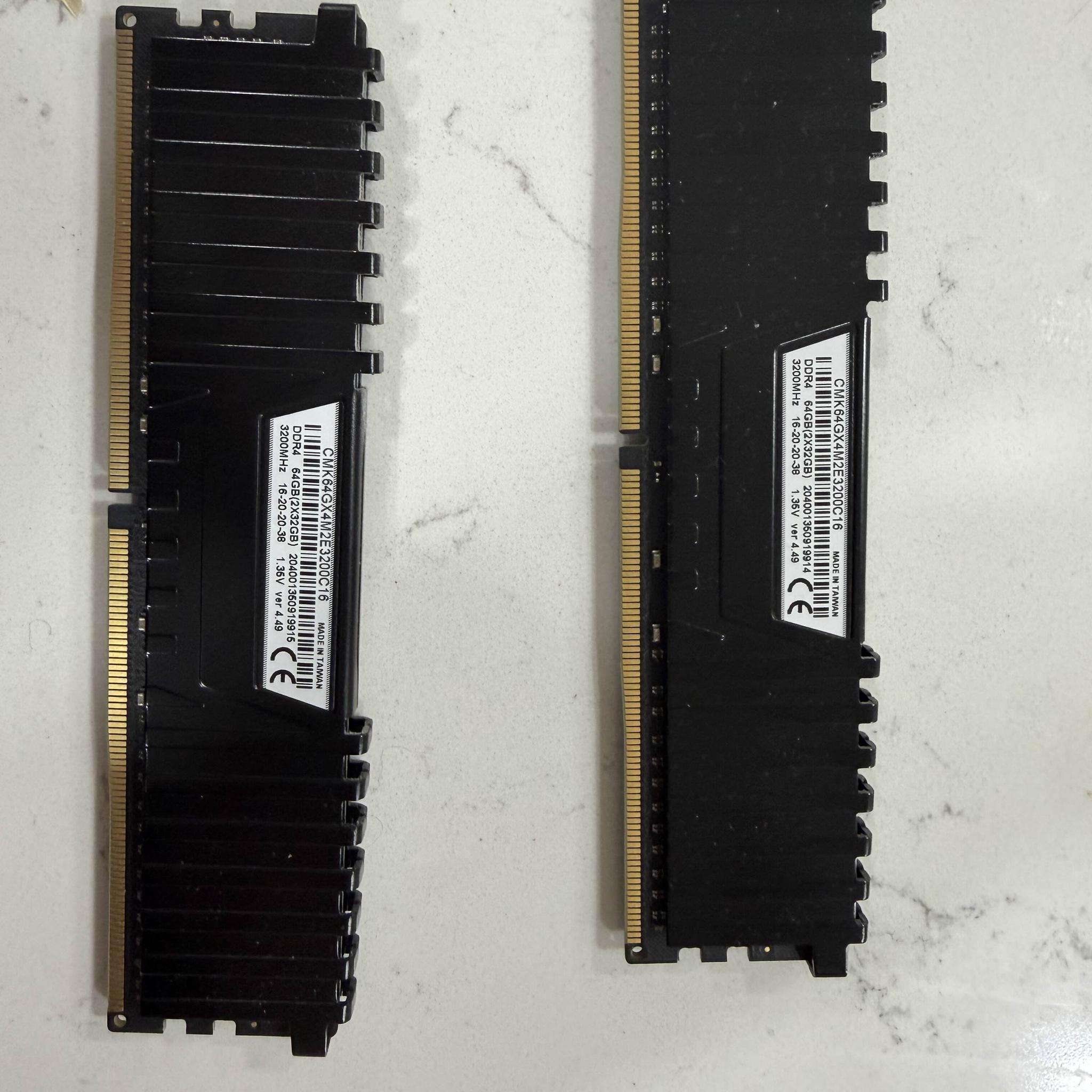 Corsair Vengeance LPX 64GB (2x32GB) RAM DDR4 3200MHz CMK64GX4M2E3200C16