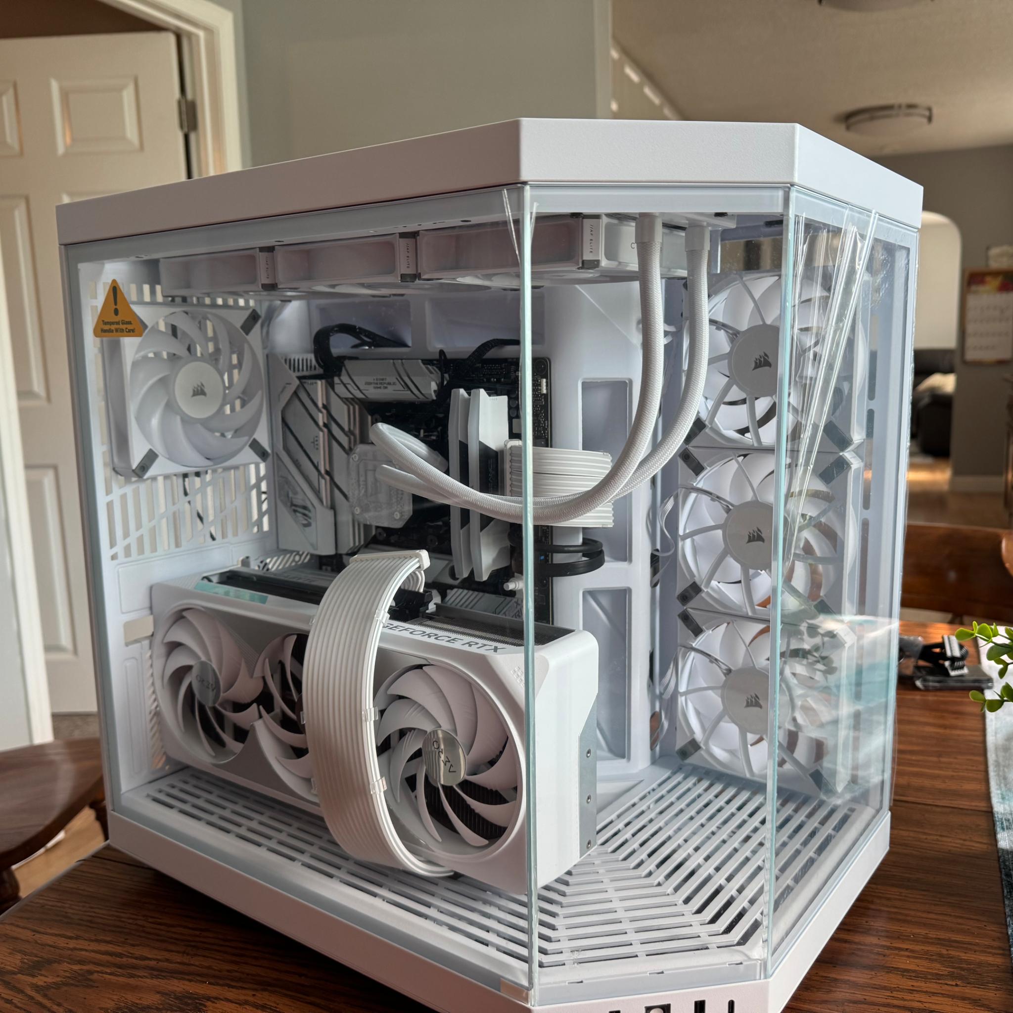 1440/4K Ultimate Whiteout Gaming PC | Nvidia RTX 4090 | Ryzen 7 7800x3d
