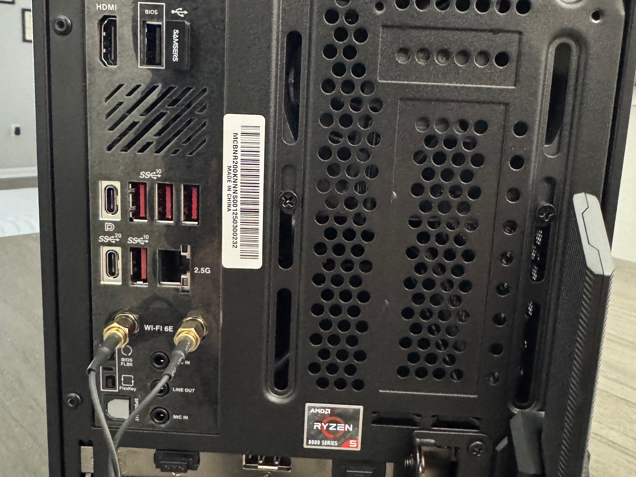 Compact SFF Mini Gaming PC | Radeon 9060 XT | Ryzen 8500G | 16GB DDR5 | NR200 ITX | Win11 Pro