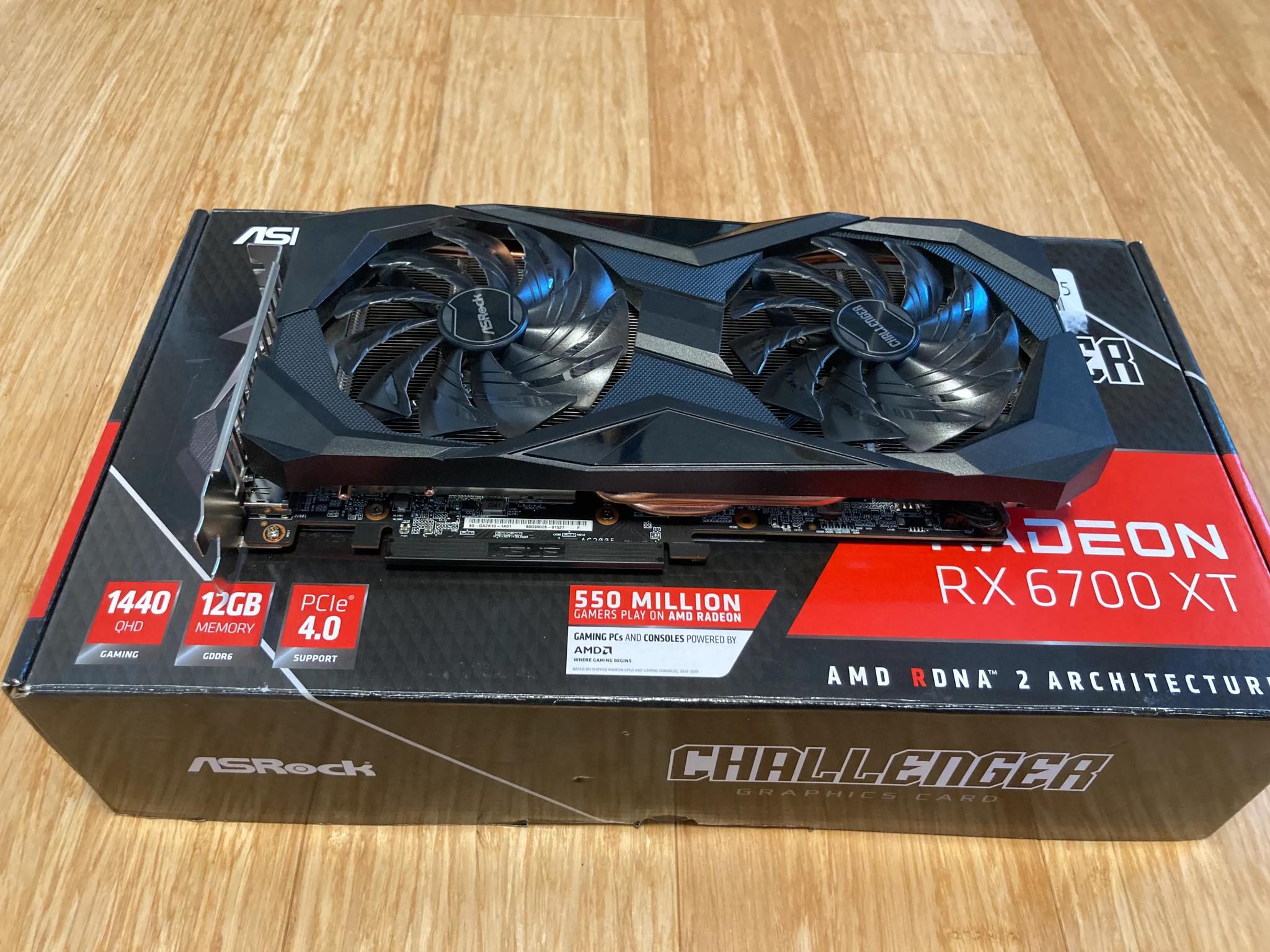 ASRock AMD Radeon RX 6700 XT Challenger 12GB (Like new)