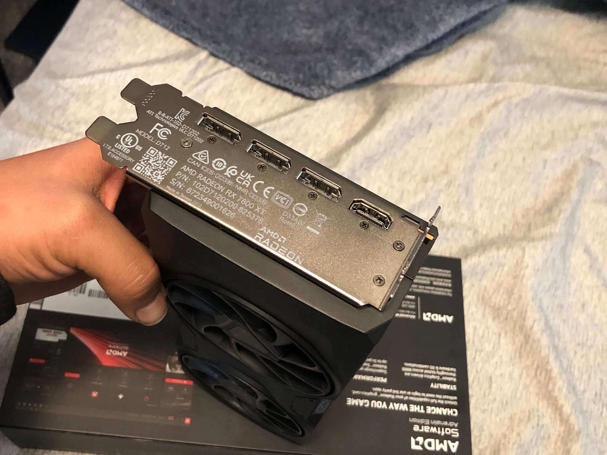RX 7800XT