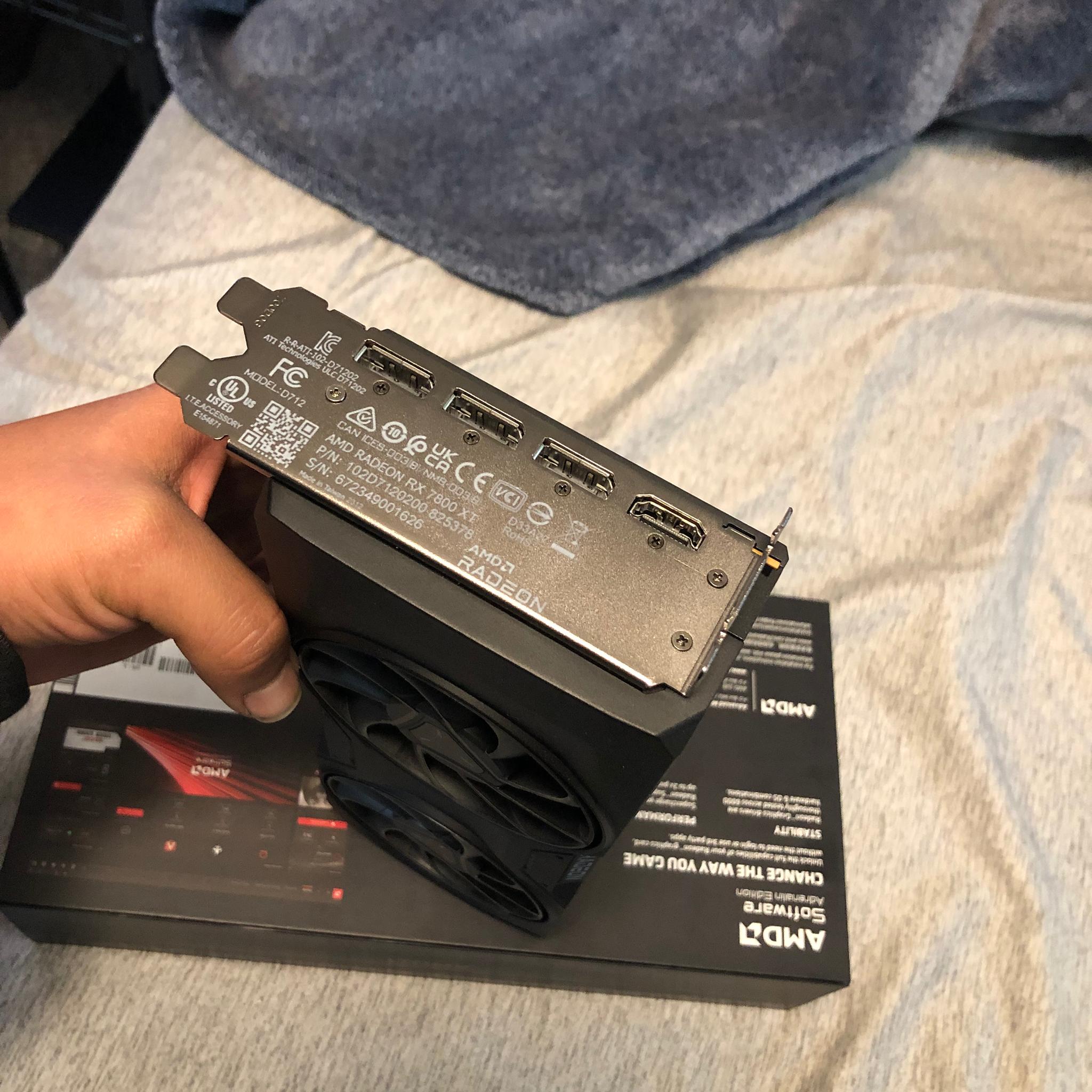 RX 7800XT