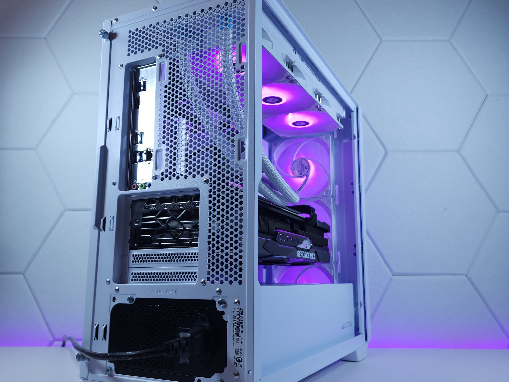 💜🤍1440p Gaming | RTX 4070Ti | Core i7 12700K | 32GB 3200MHz | 2TB NVMe SSD Gen 4
