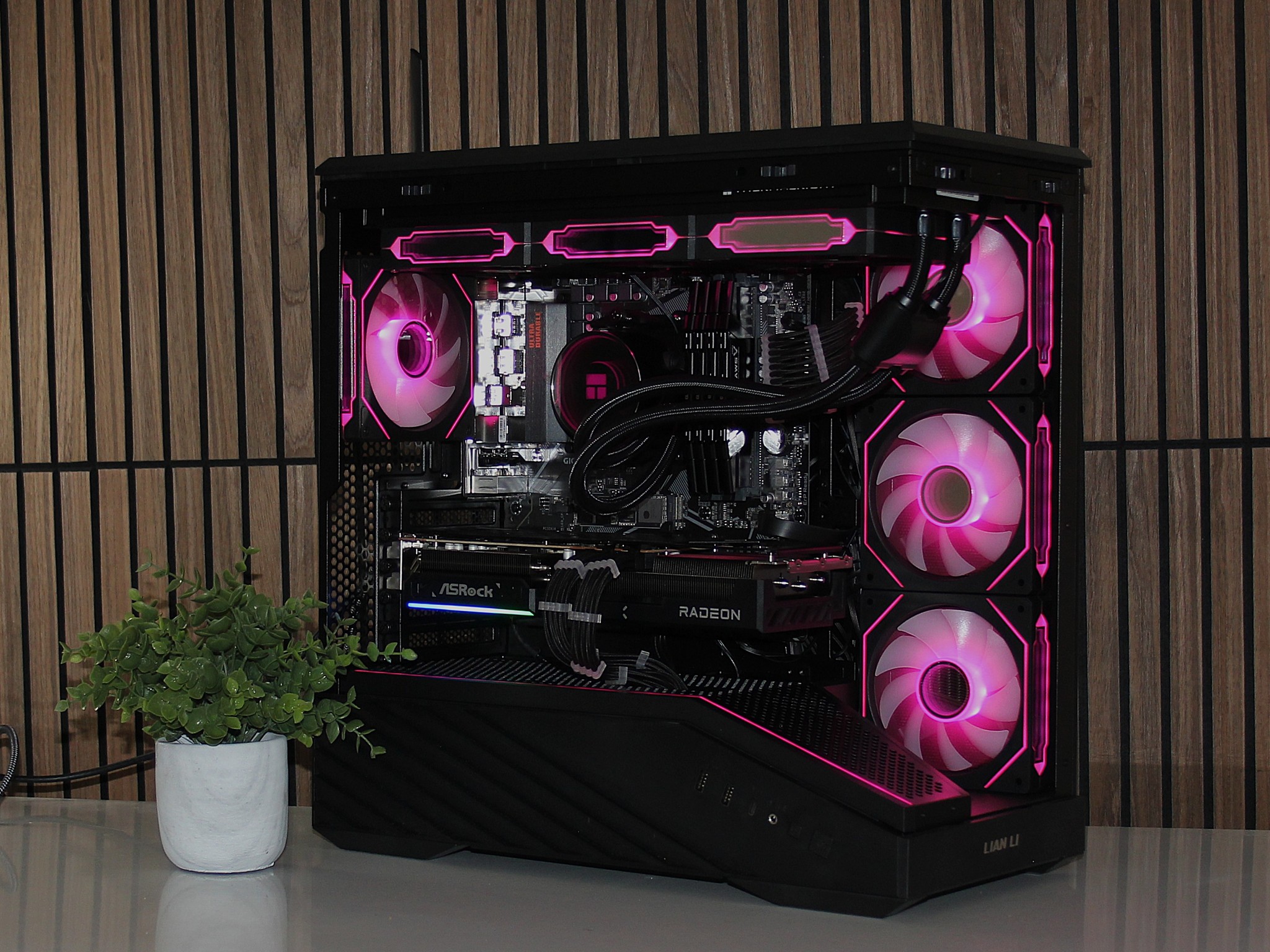 💻 RX 9070 16GB Lian LI Gaming PC 1440P💻| Ryzen 5 5600x | DDR4 | 32GB RAM | WIFI/BT | ARGB |