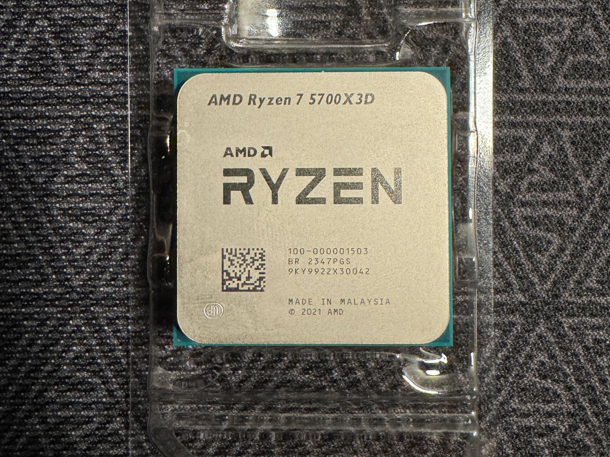 RYZEN 7 5700X3D