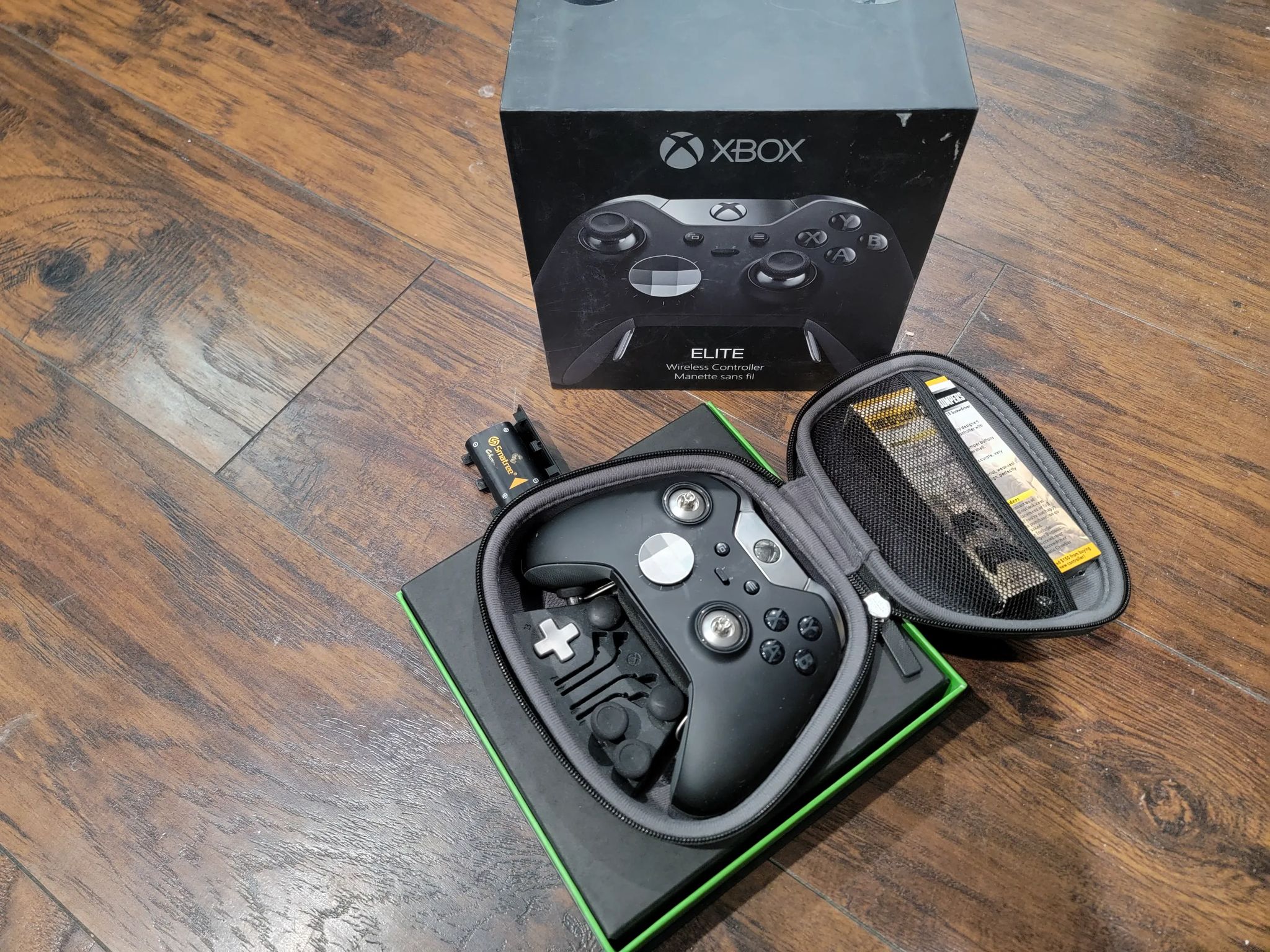 Xbox one with elite series 1 controller and 8 games