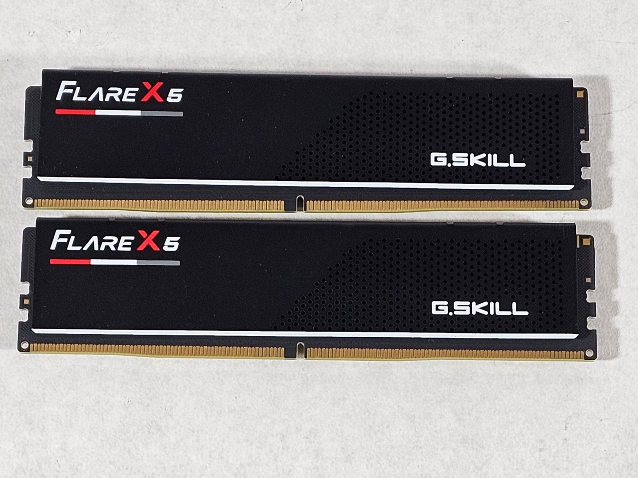 32GB DDR5 (2x16GB) CL32 6000MT/s AMD EXPO G.SKILL FLARE X5