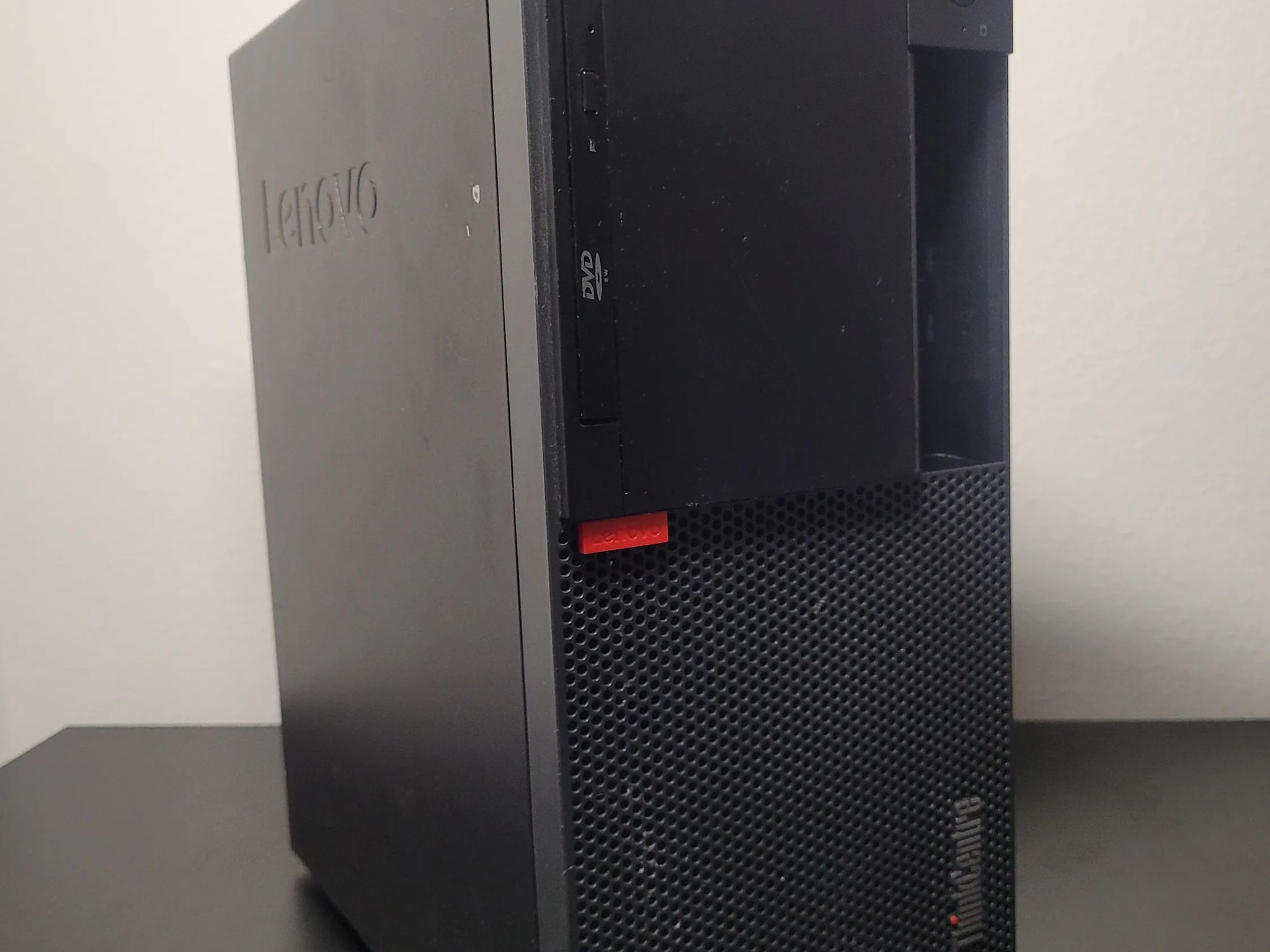 Budget Gaming PC // i5-7500 // GTX 1650 // 512GB SSD // 12GB DDR4