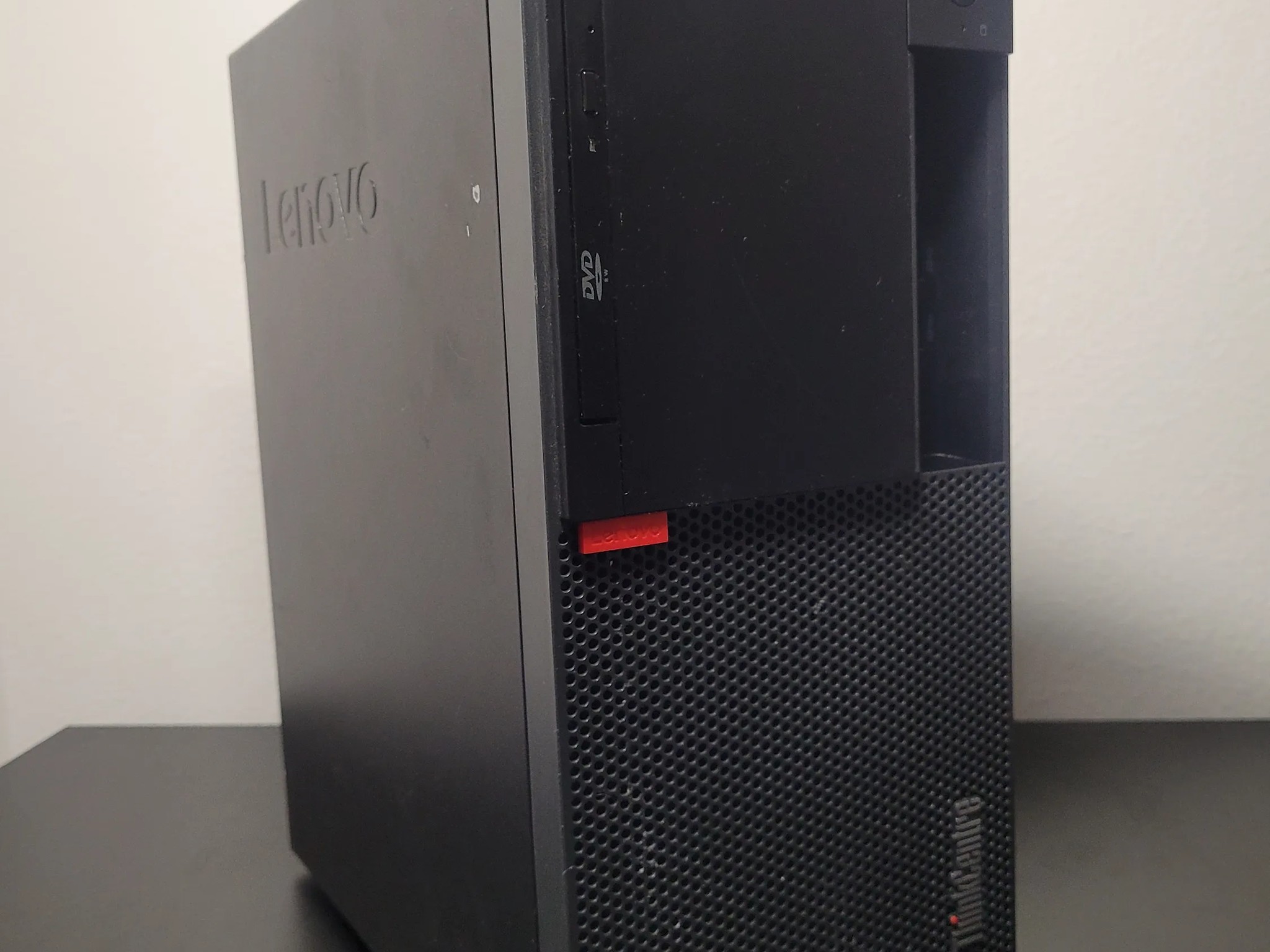 Budget Gaming PC // i5-7500 // GTX 1650 // 512GB SSD // 12GB DDR4