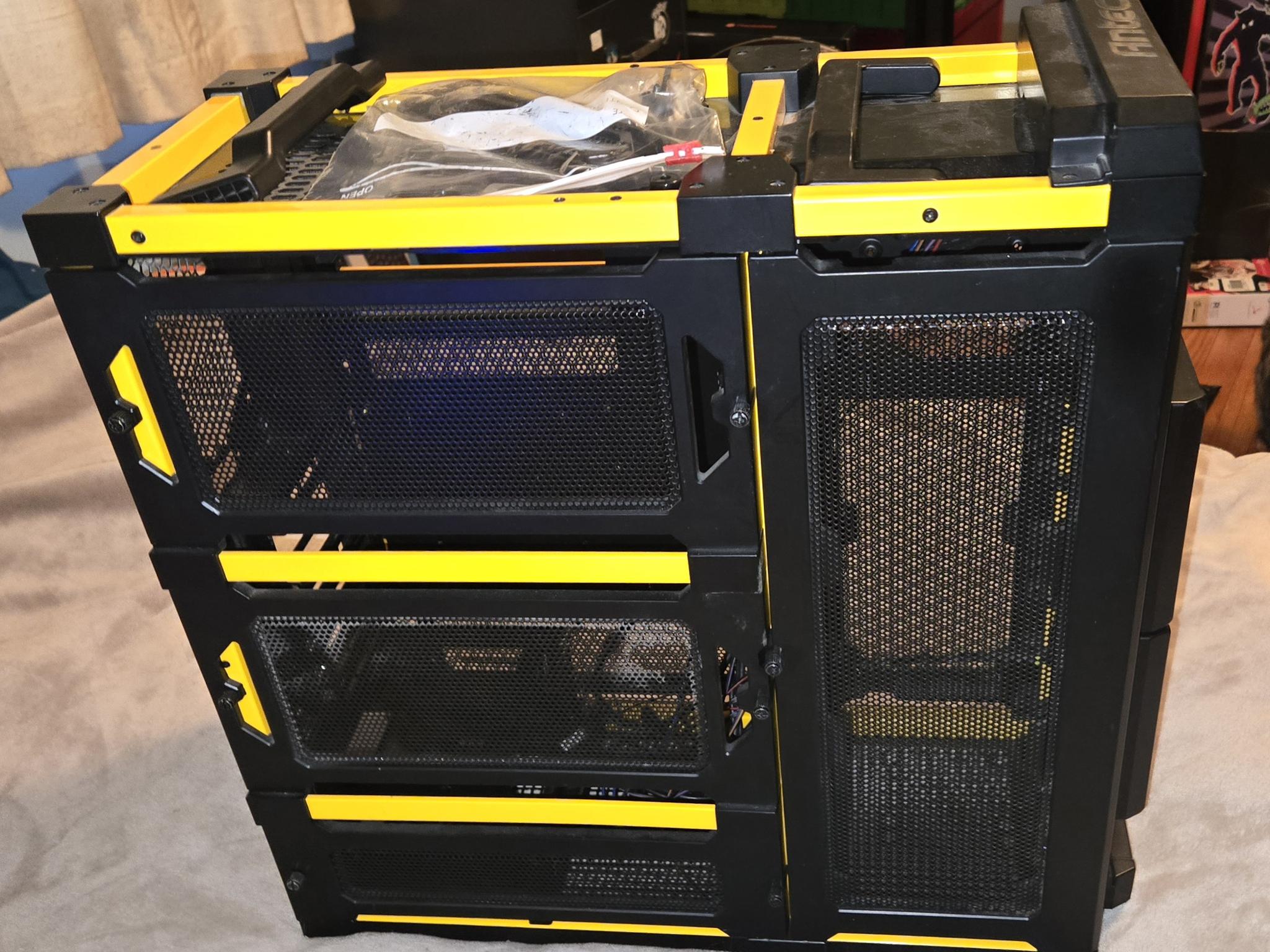 Antec LanBoy Air Yellow w Extras