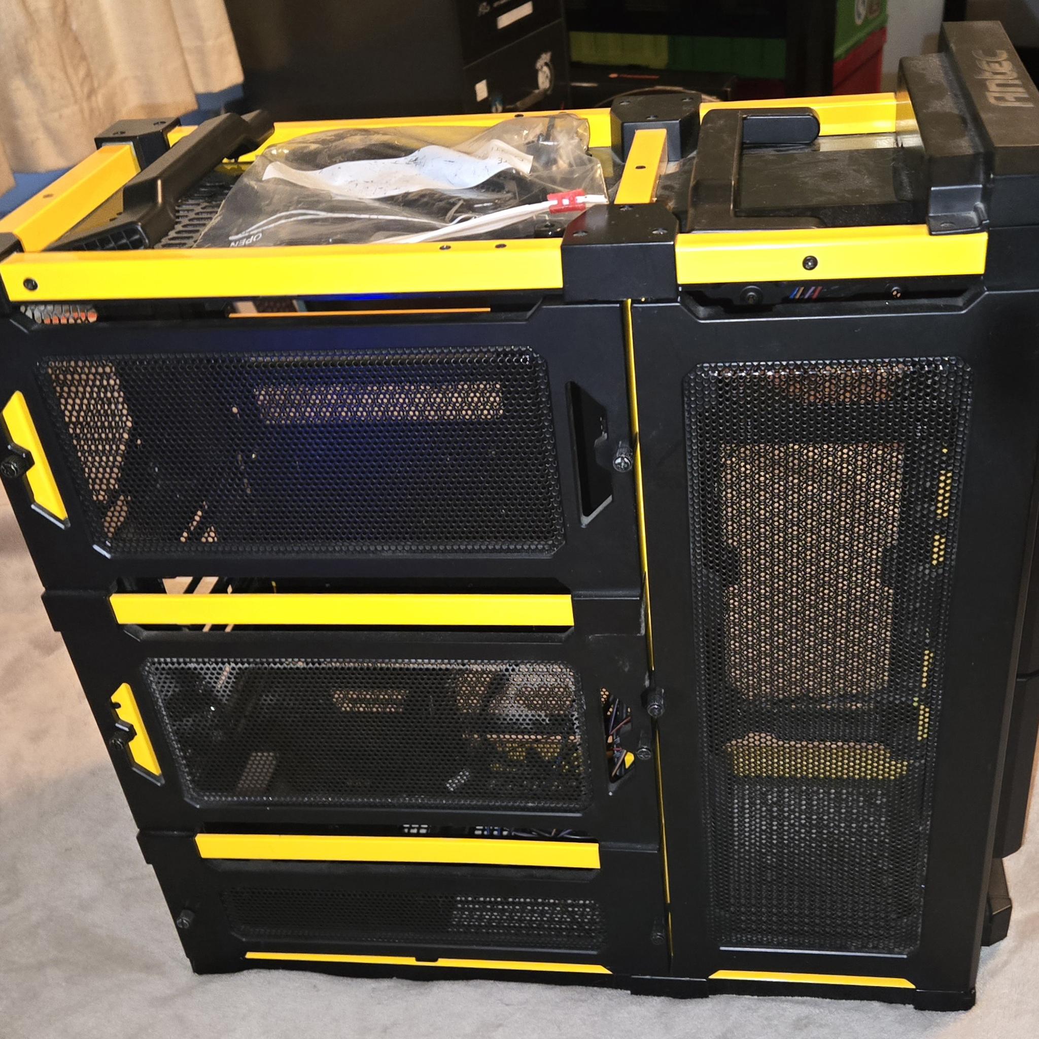 Antec LanBoy Air Yellow w Extras