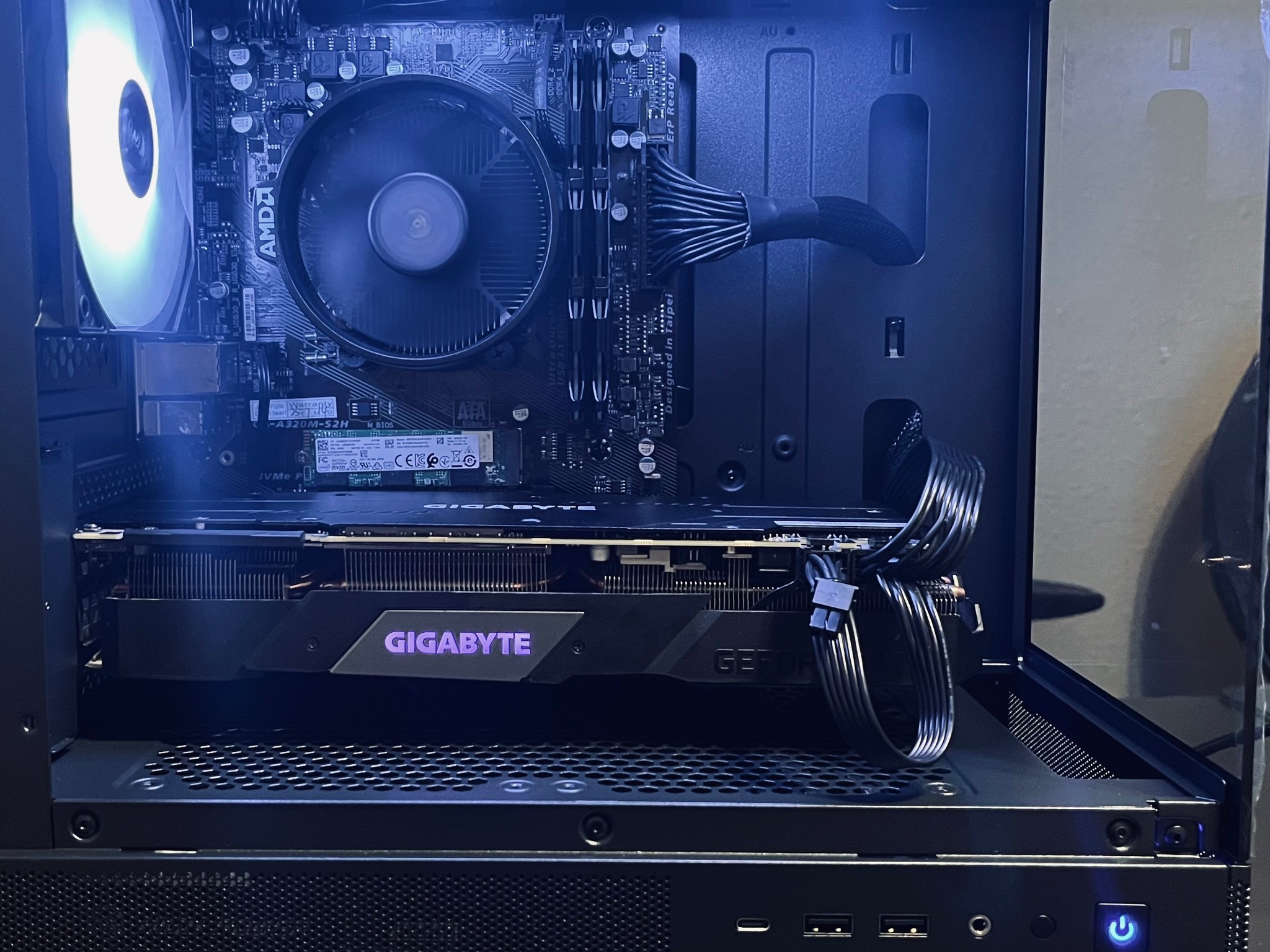 ESports Gaming PC |RTX 2070 Super // Ryzen 5 2600 // 16GB DDR4|